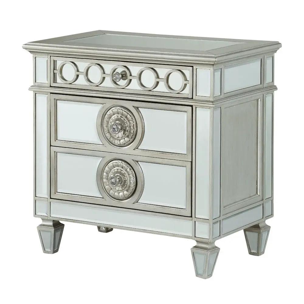Varian - Mirrored Nightstand - Silver by HouseOfZazla