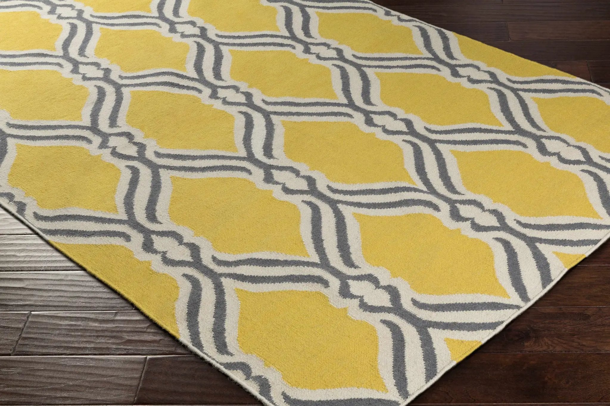 Bells Area Carpet - Clearance by Boutique Rugs