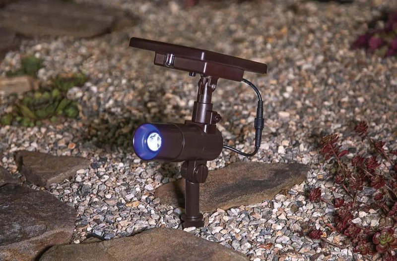 Berkley Jensen 50-Lumen Color-Changing Spotlight – Set of 2. by Outdoor Solar Outlet