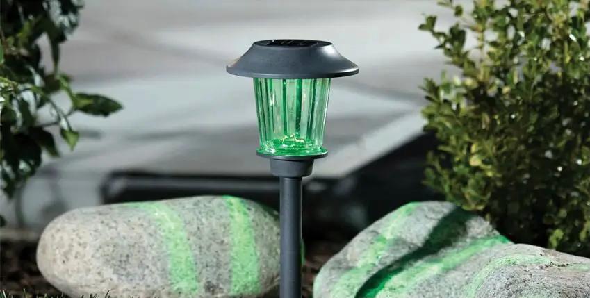 Berkley Jensen Solar Color-Holding Pathway Lights, 8pk. by Outdoor Solar Outlet