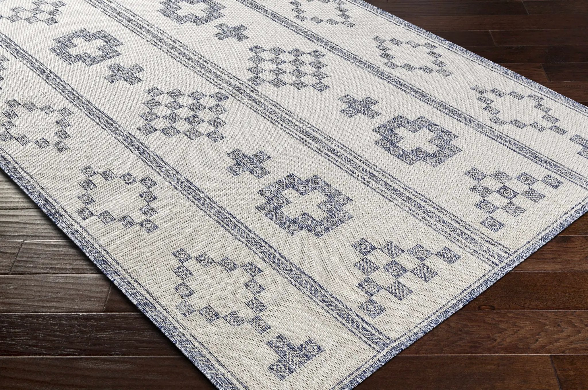 Besao Indoor & Outdoor Rug - Clearance by Boutique Rugs