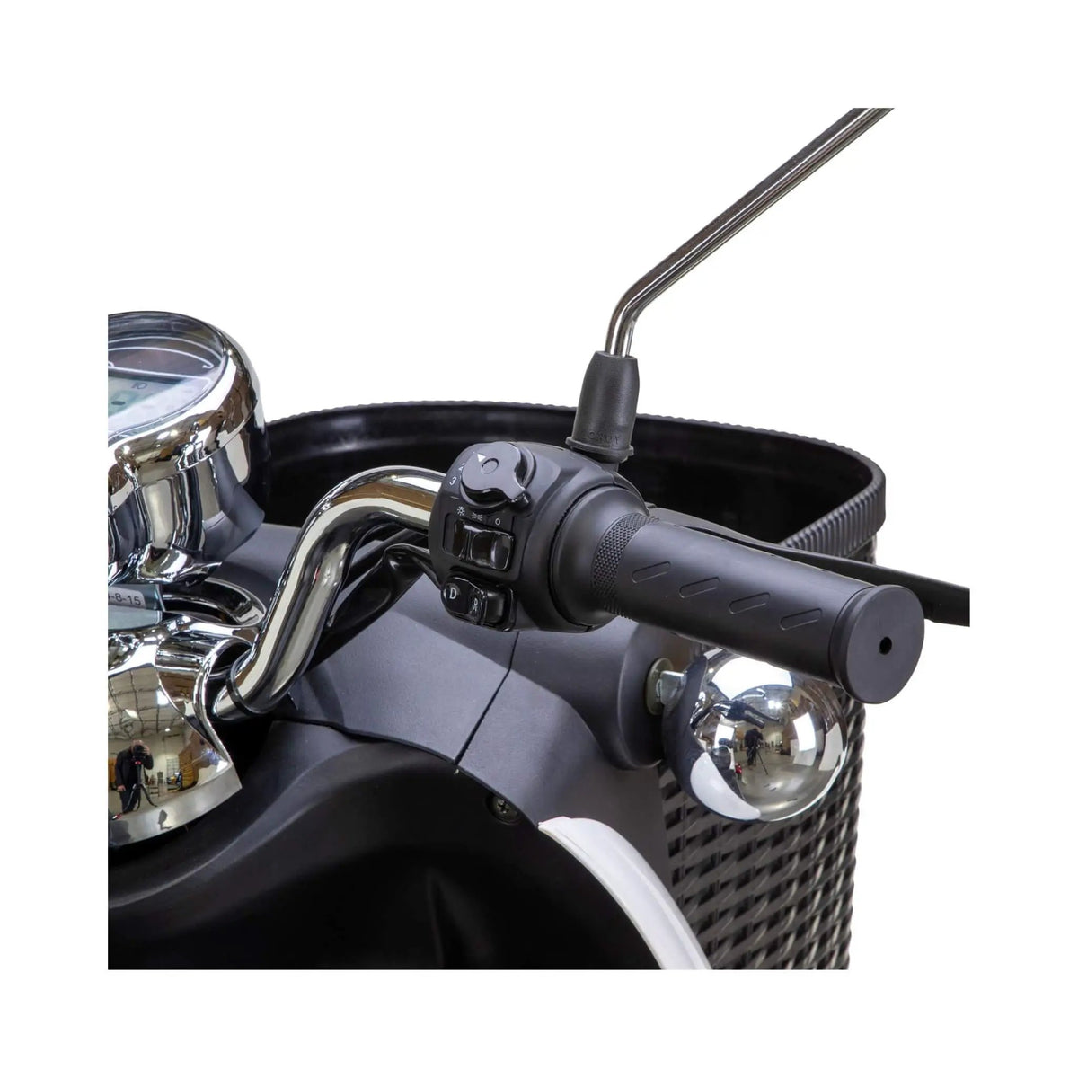 Bespoke Supreme Premium Electric Mobility Scooter With Electronic Speed Control, 400LBS (SAK19673) by SAKSBY WHOLESALE