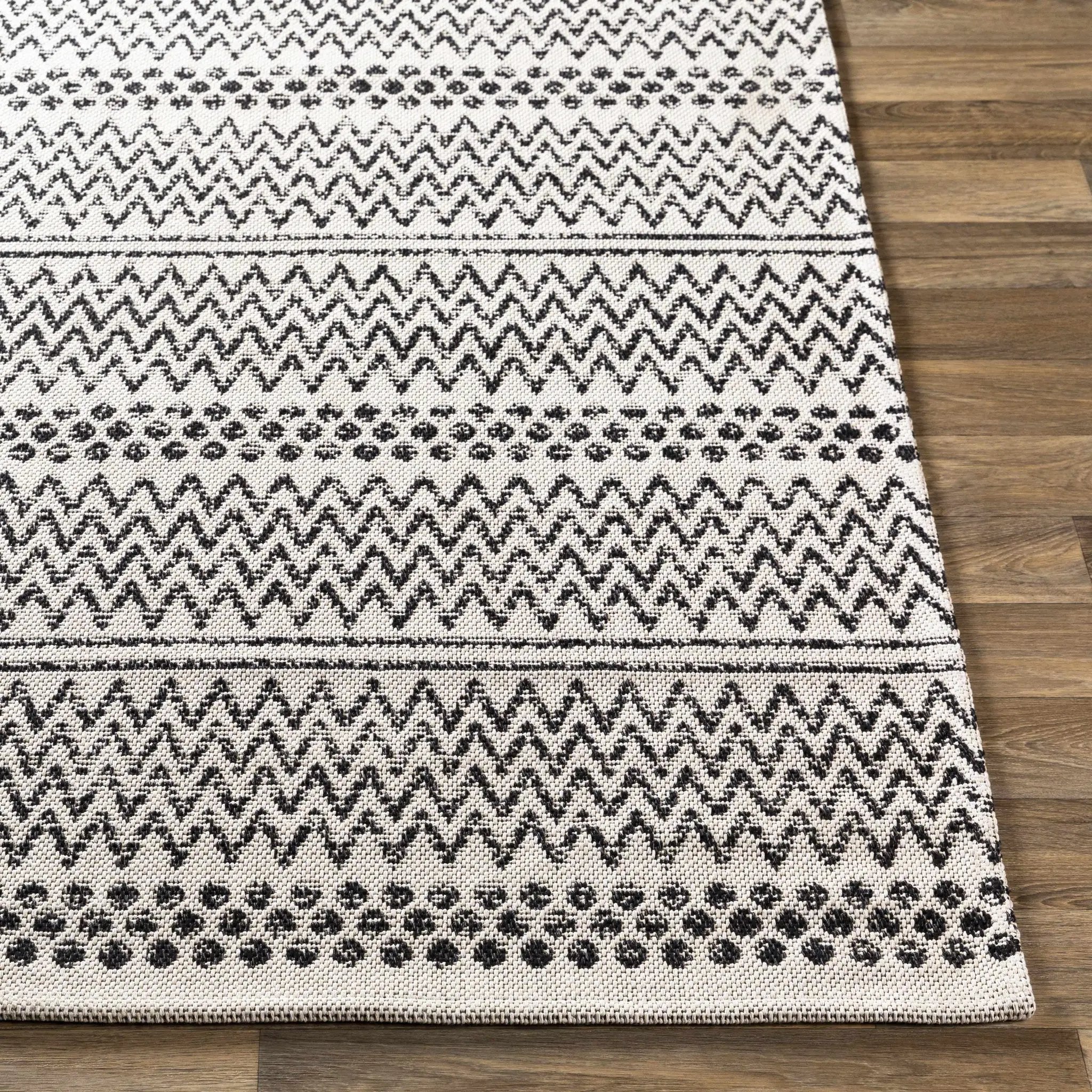 Bewbush Washable Area Rug - Clearance by Boutique Rugs