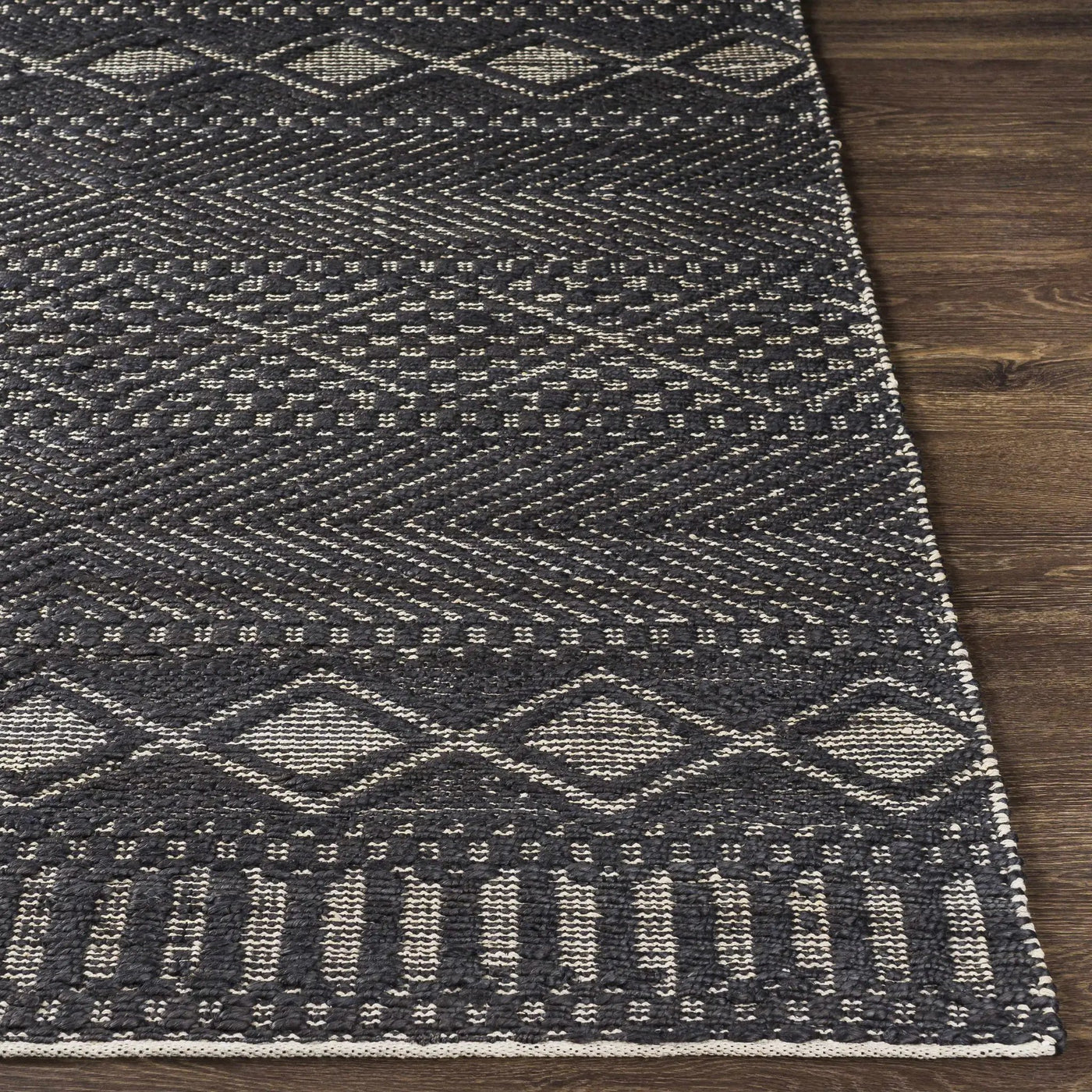 Bithlo Jute Carpet - Clearance by Boutique Rugs