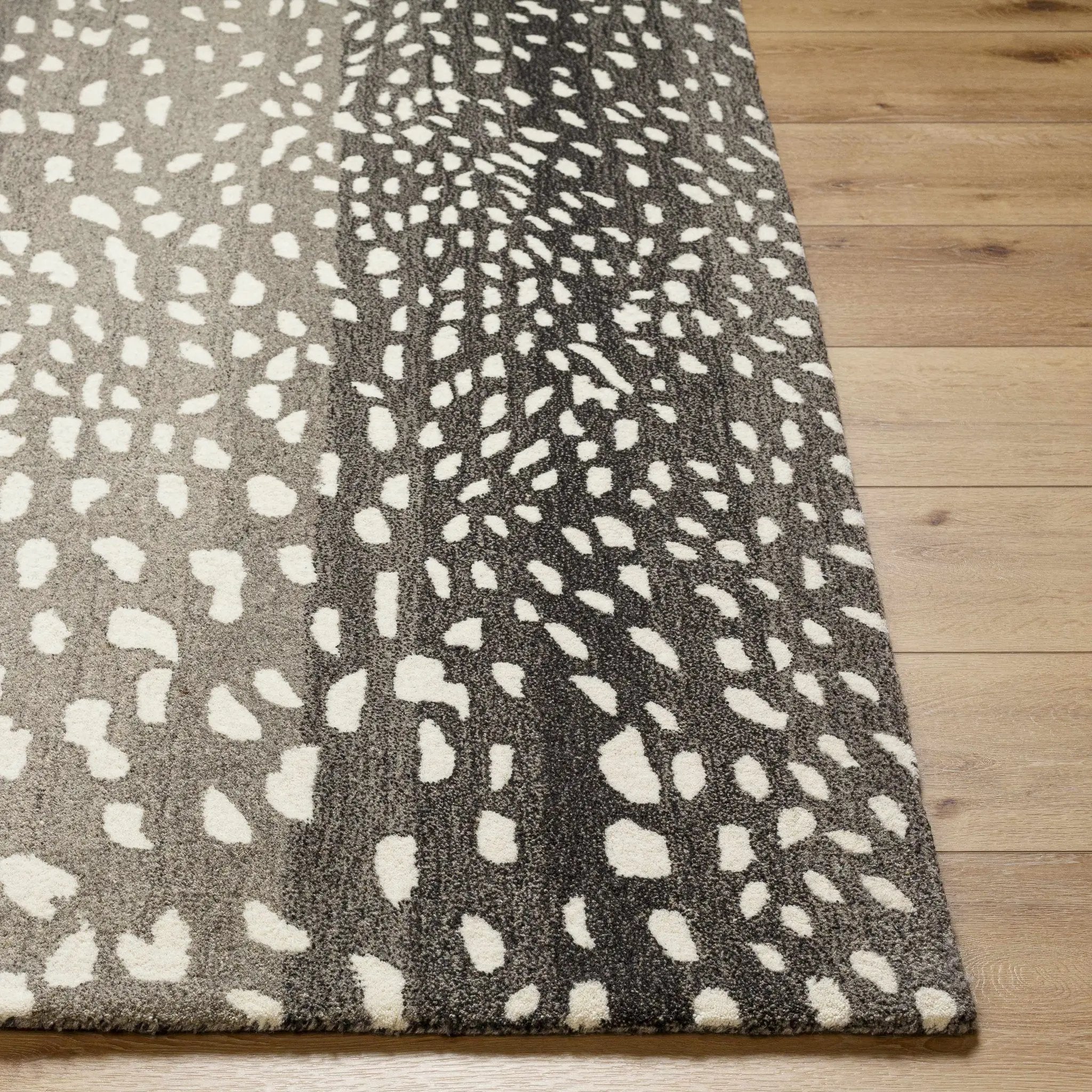 Athena Giraffe Print Wool Rug by Boutique Rugs