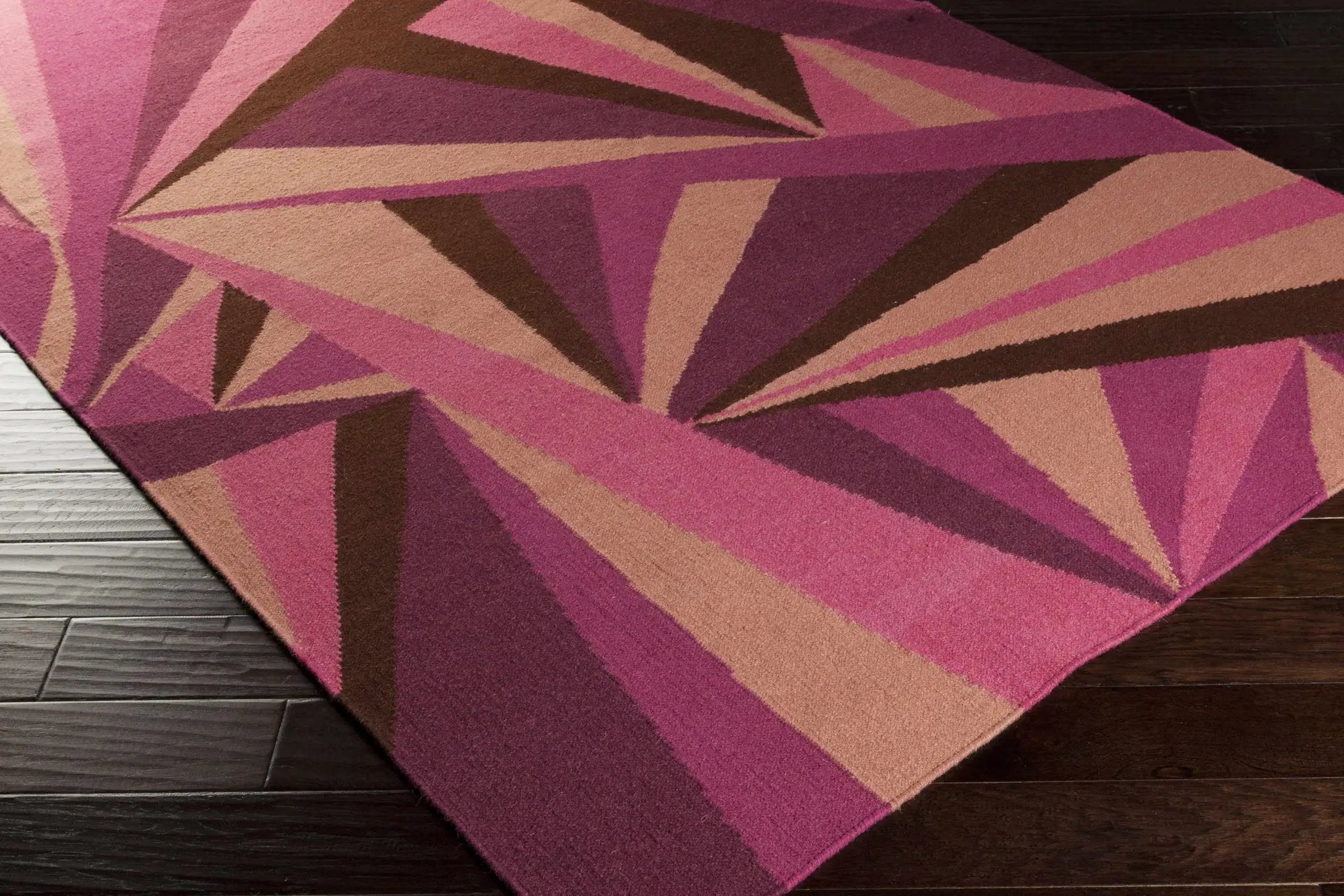 Bloomsbury Carpet - Clearance by Boutique Rugs