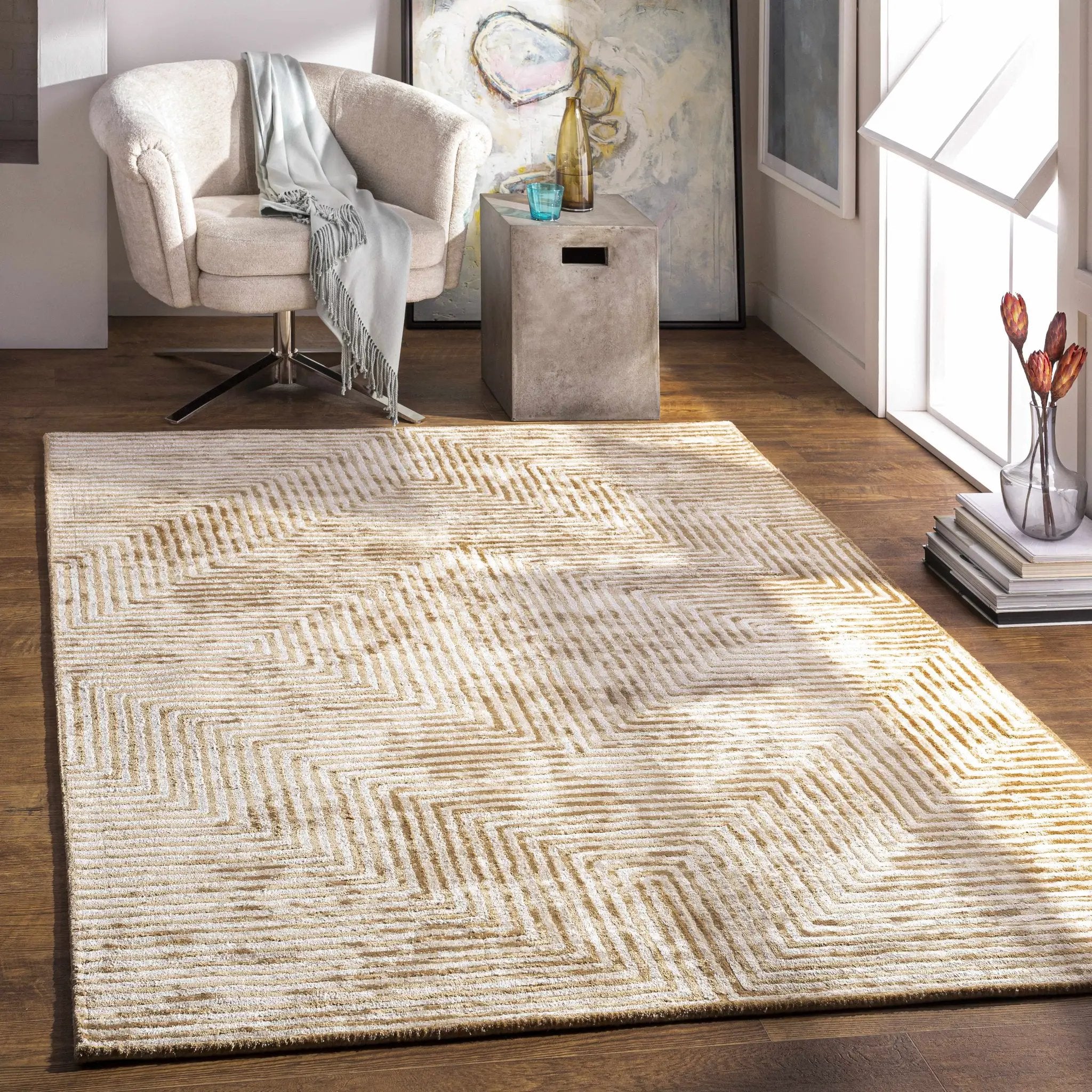 Quartz Patterned Sheen Beige Viscose Rug by Boutique Rugs