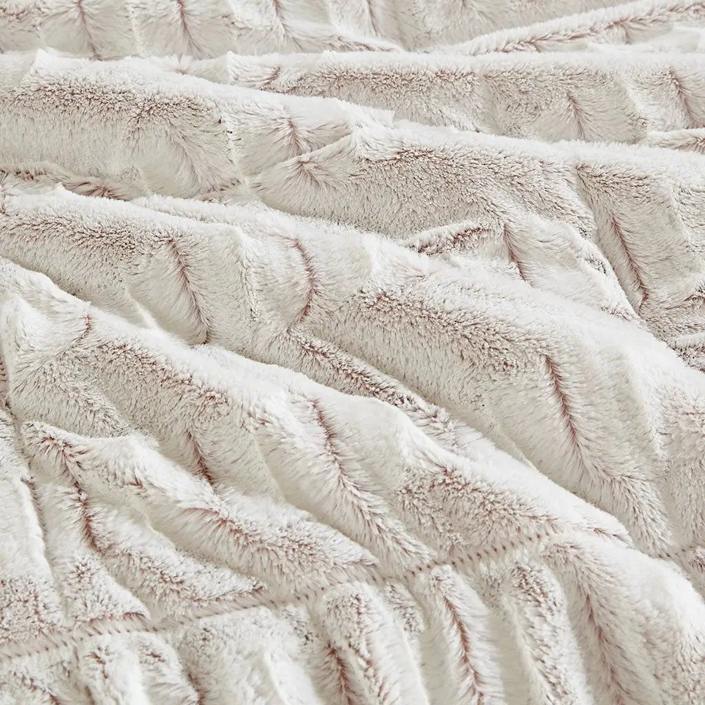 Full/Queen Back Print Long Fur Comforter Mini Set by HouseOfZazla