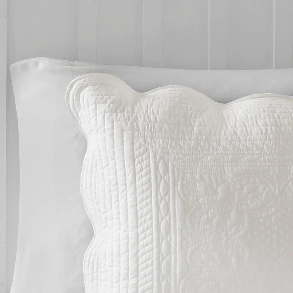 3 Piece Reversible Scalloped Edge Quilt Set White Full/Queen by HouseOfZazla