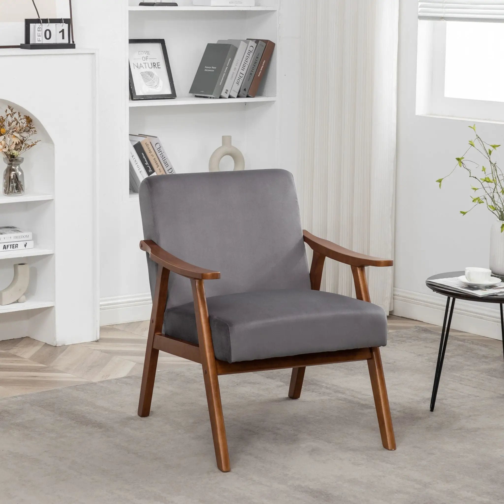 Accent Chair, Classic Mid Century Modern For Extra Seating by Unique Piece Furniture