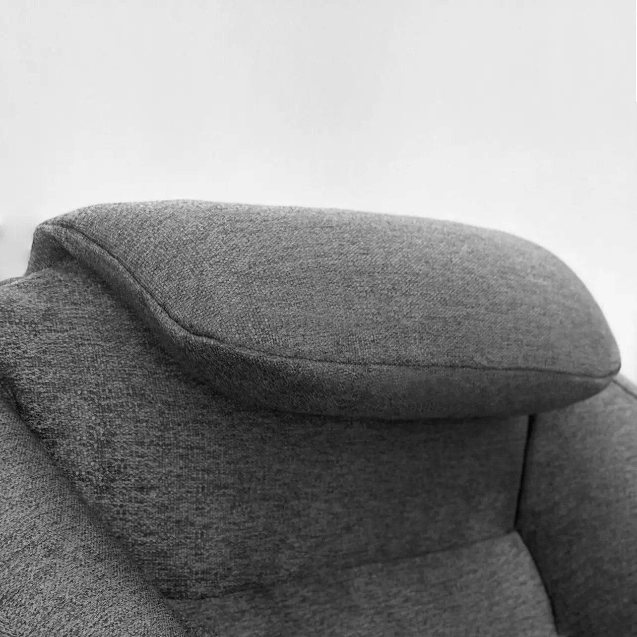 One Size Cloud Ergonomic Couch by HouseOfZazla