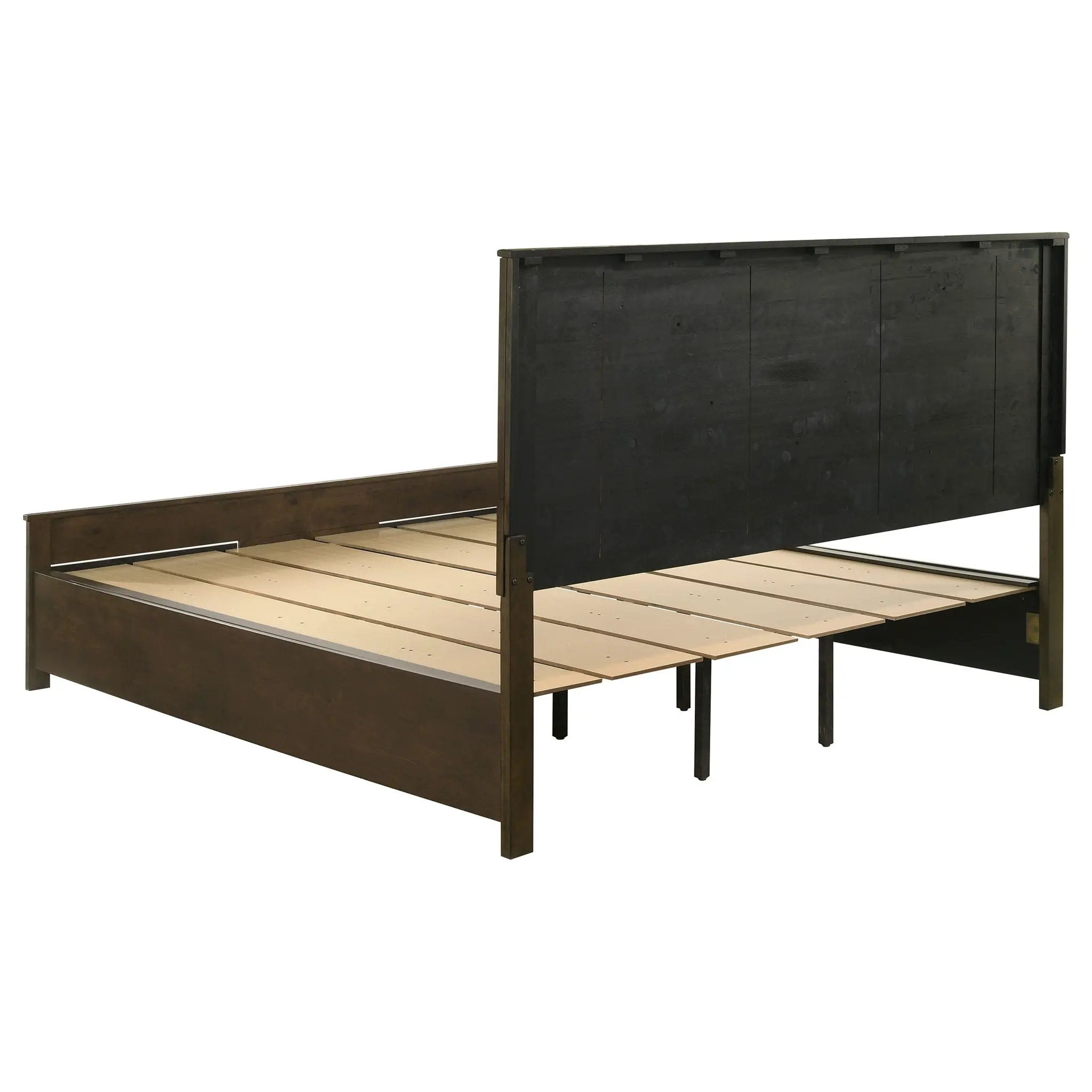 Woodmont 4-piece California King Bedroom Set Golden Brown by Unique Piece Furniture
