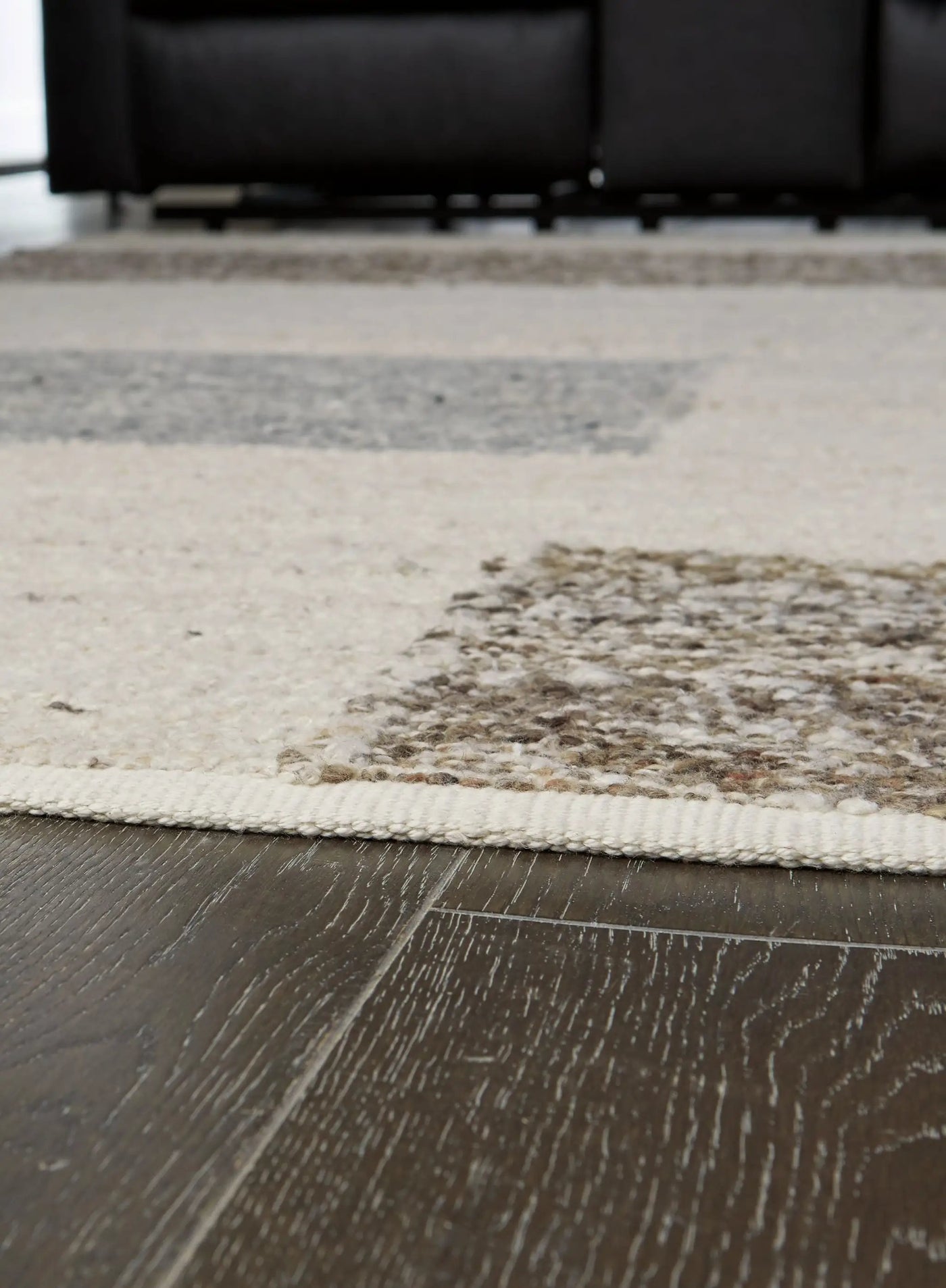 Barus - Rug by Unique Piece Furniture