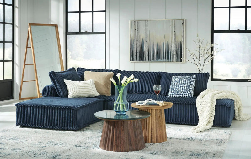 Bales - Sectional by Unique Piece Furniture