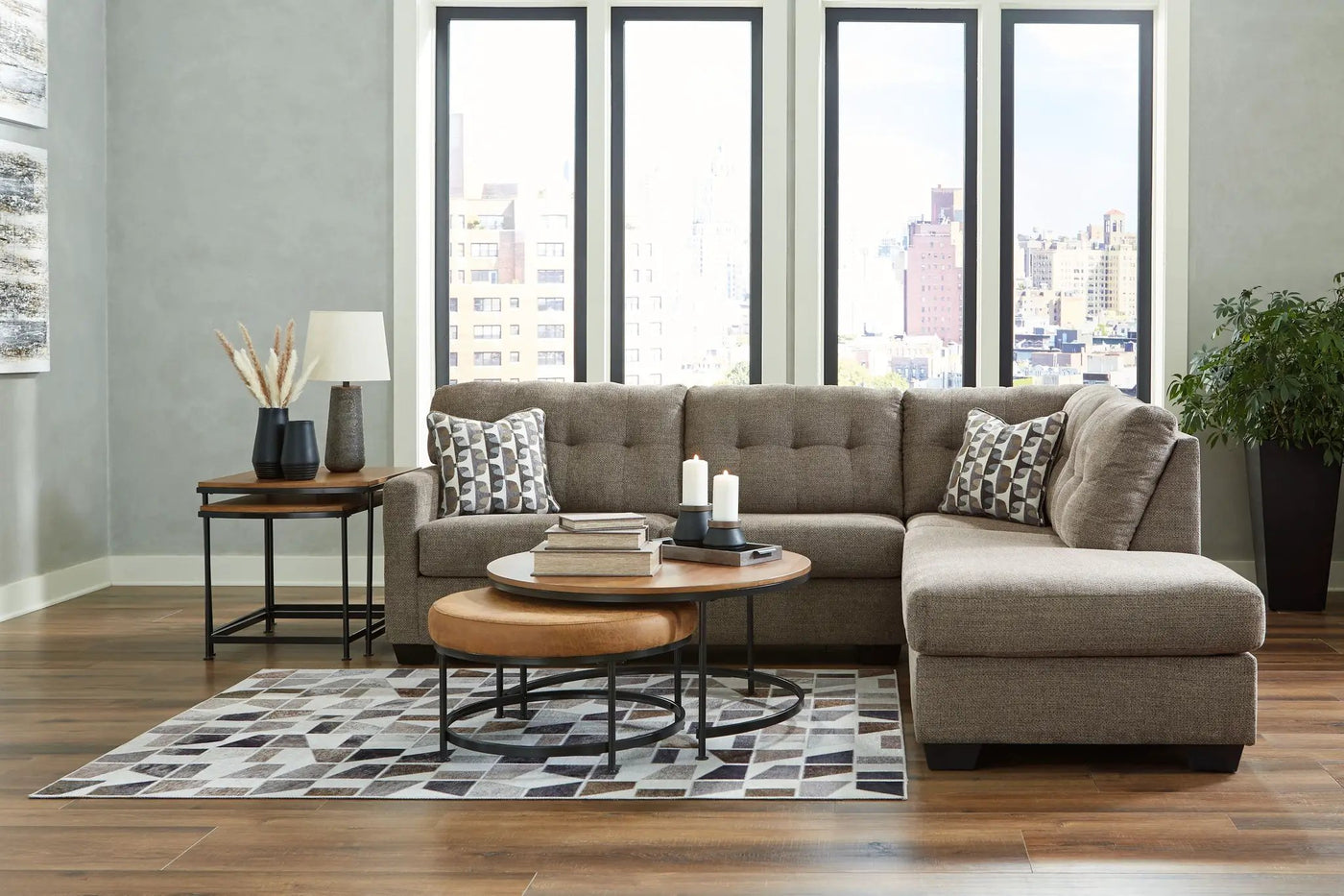Mahoney - Sectional by Unique Piece Furniture