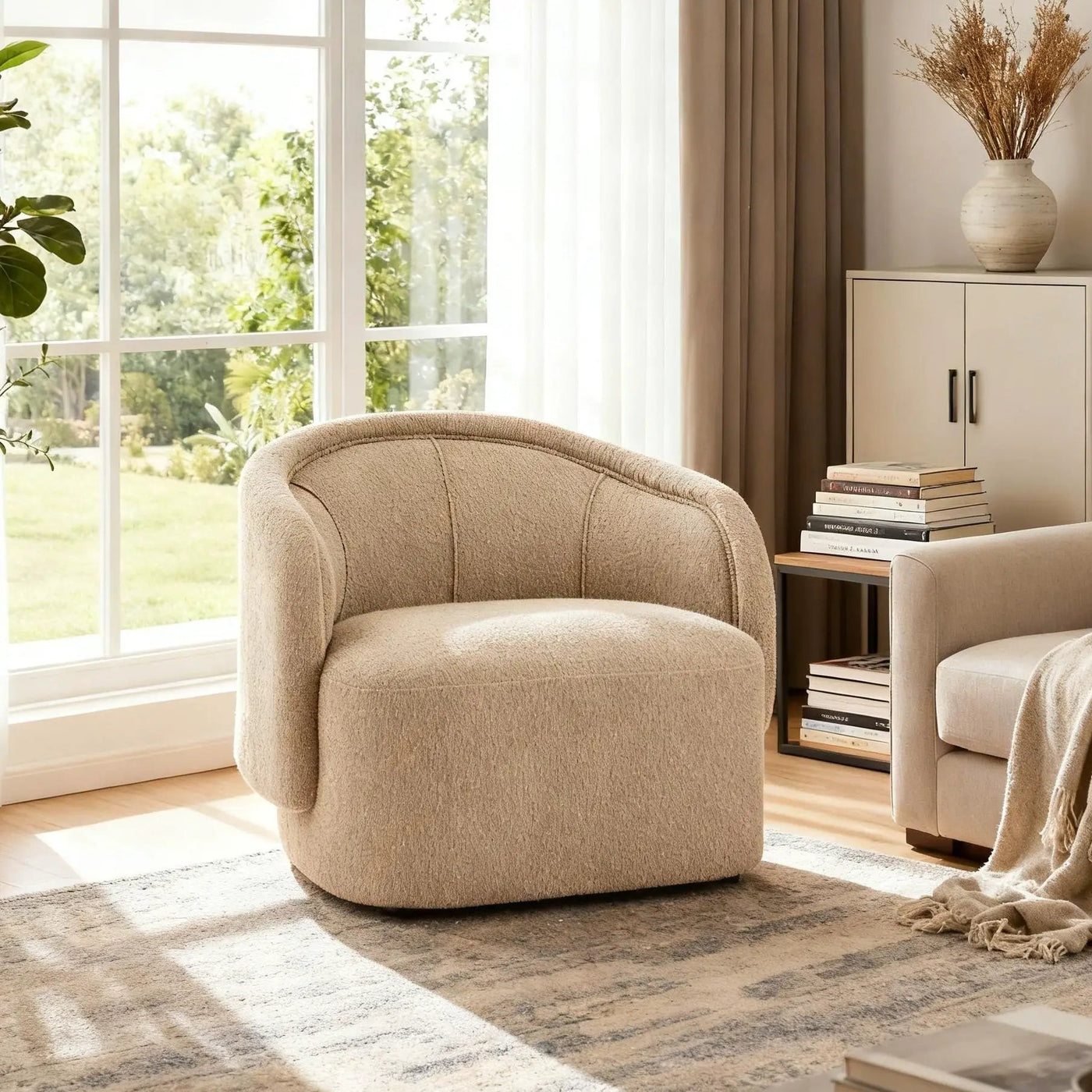 Amanda Chair by HouseOfZazla
