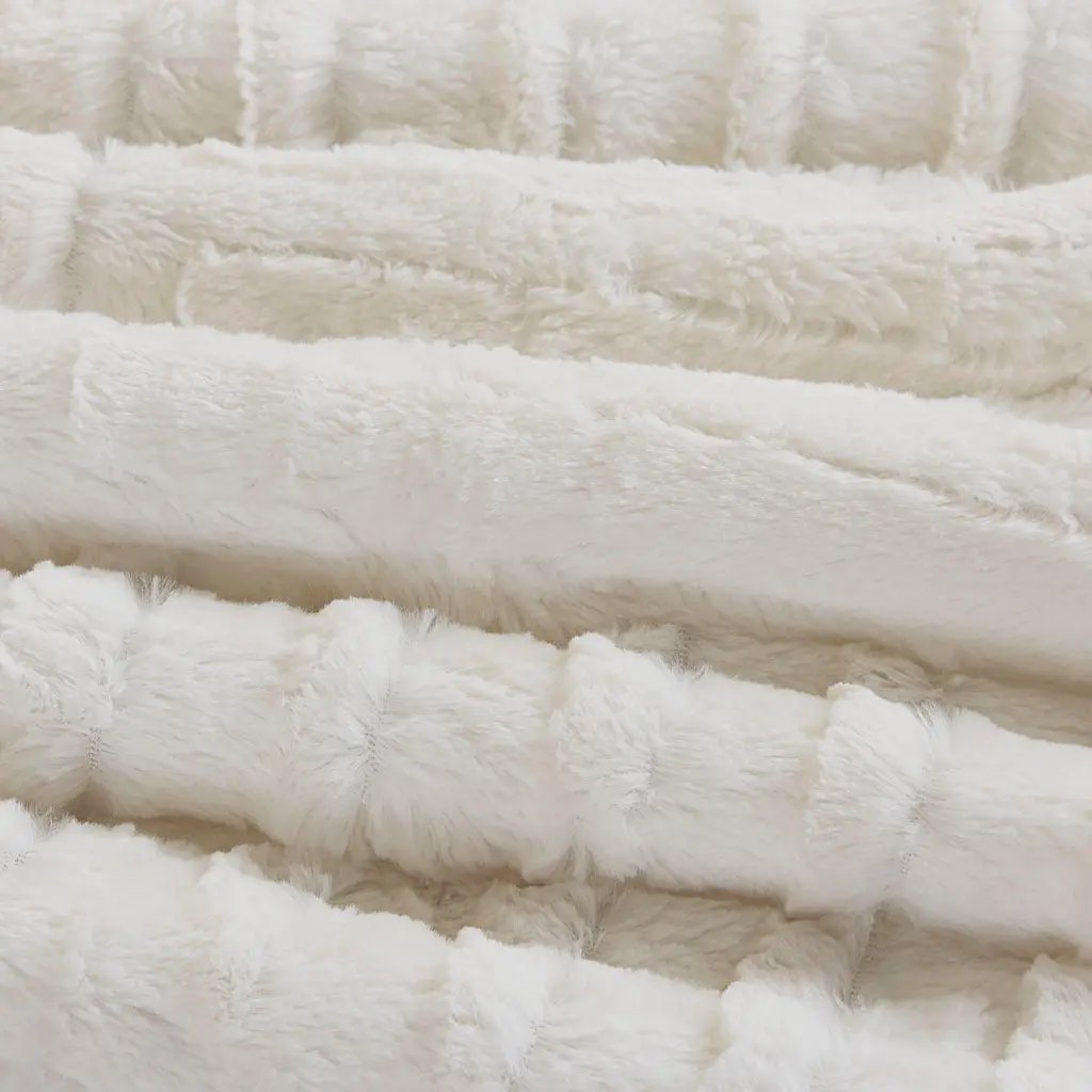 Twin Fur Down Alternative Comforter Mini Set by HouseOfZazla
