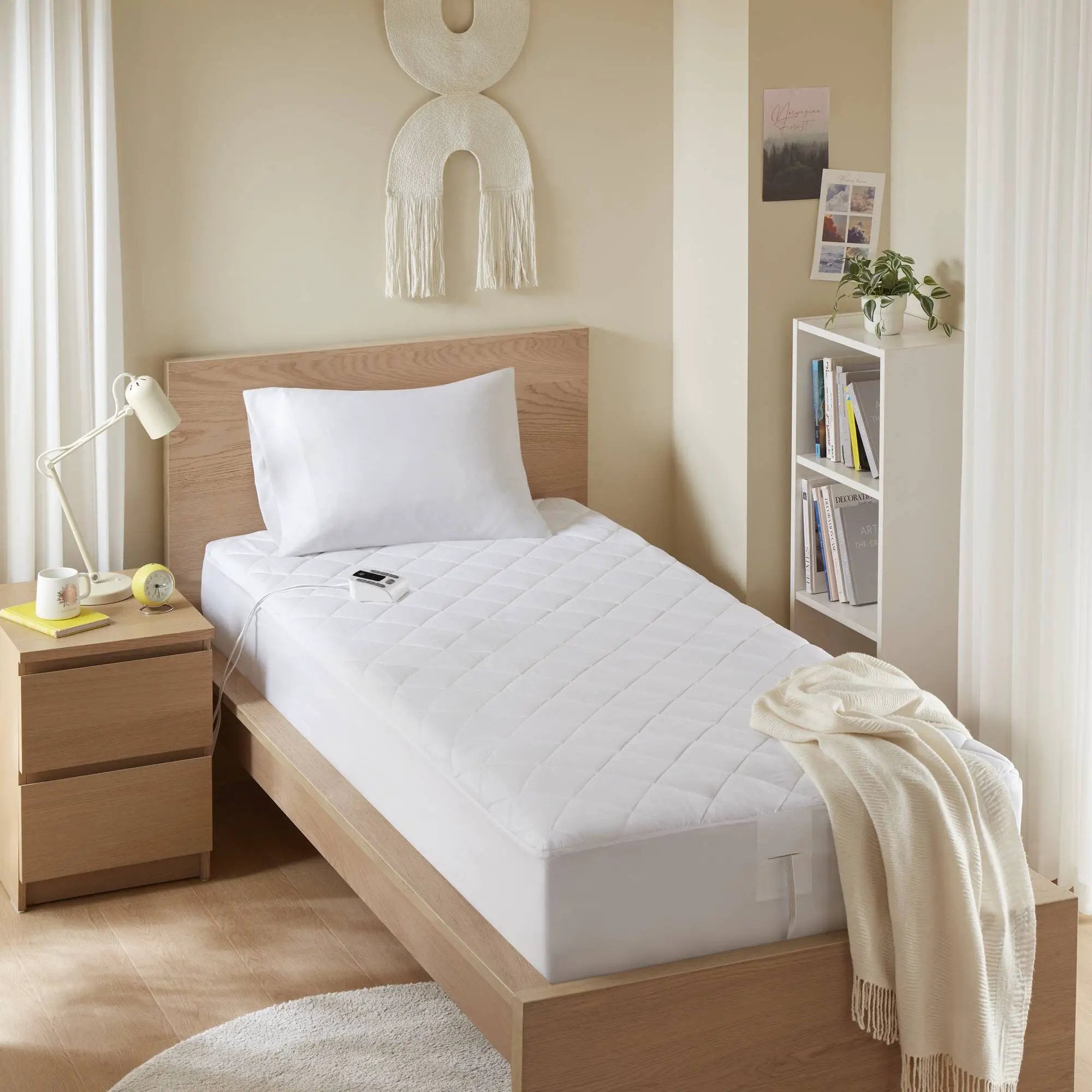 1-Piece Full Heated Mattress Pad by HouseOfZazla