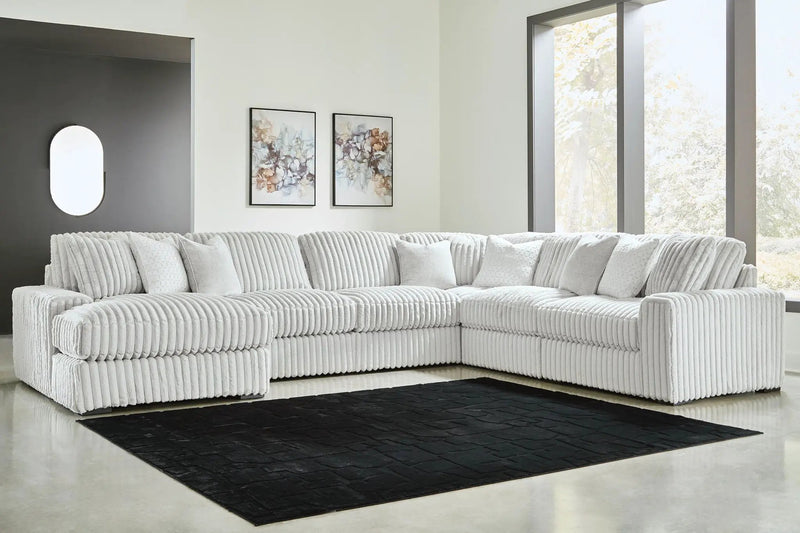 Stupendous - Sectional by Unique Piece Furniture