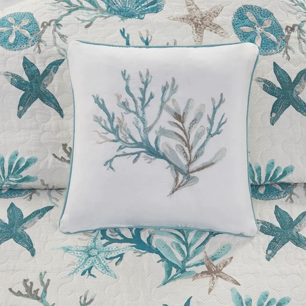 6 Piece Cotton Sateen Quilt Set with Throw Pillows Aqua Full/Queen by HouseOfZazla