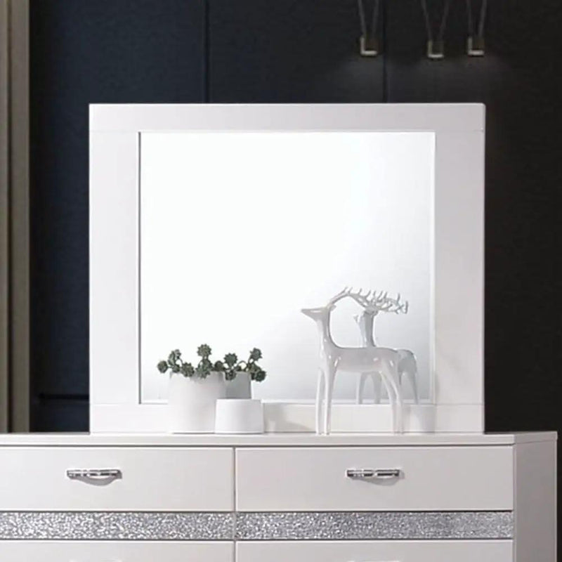 Naima II - Mirror - White High Gloss by Unique Piece Furniture