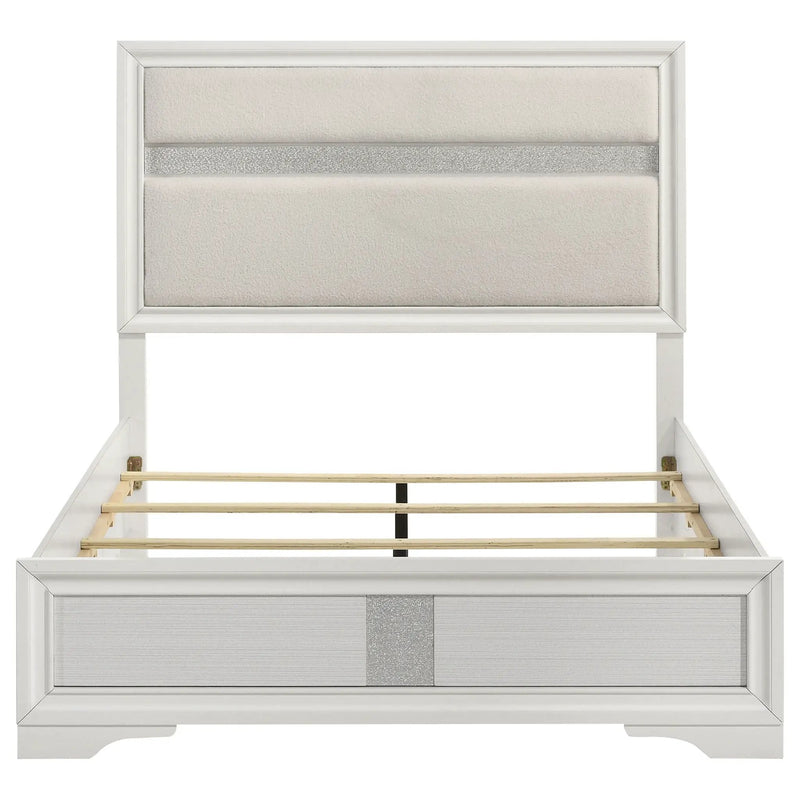 Miranda 54-inch Upholstered Full Panel Bed White by Unique Piece Furniture