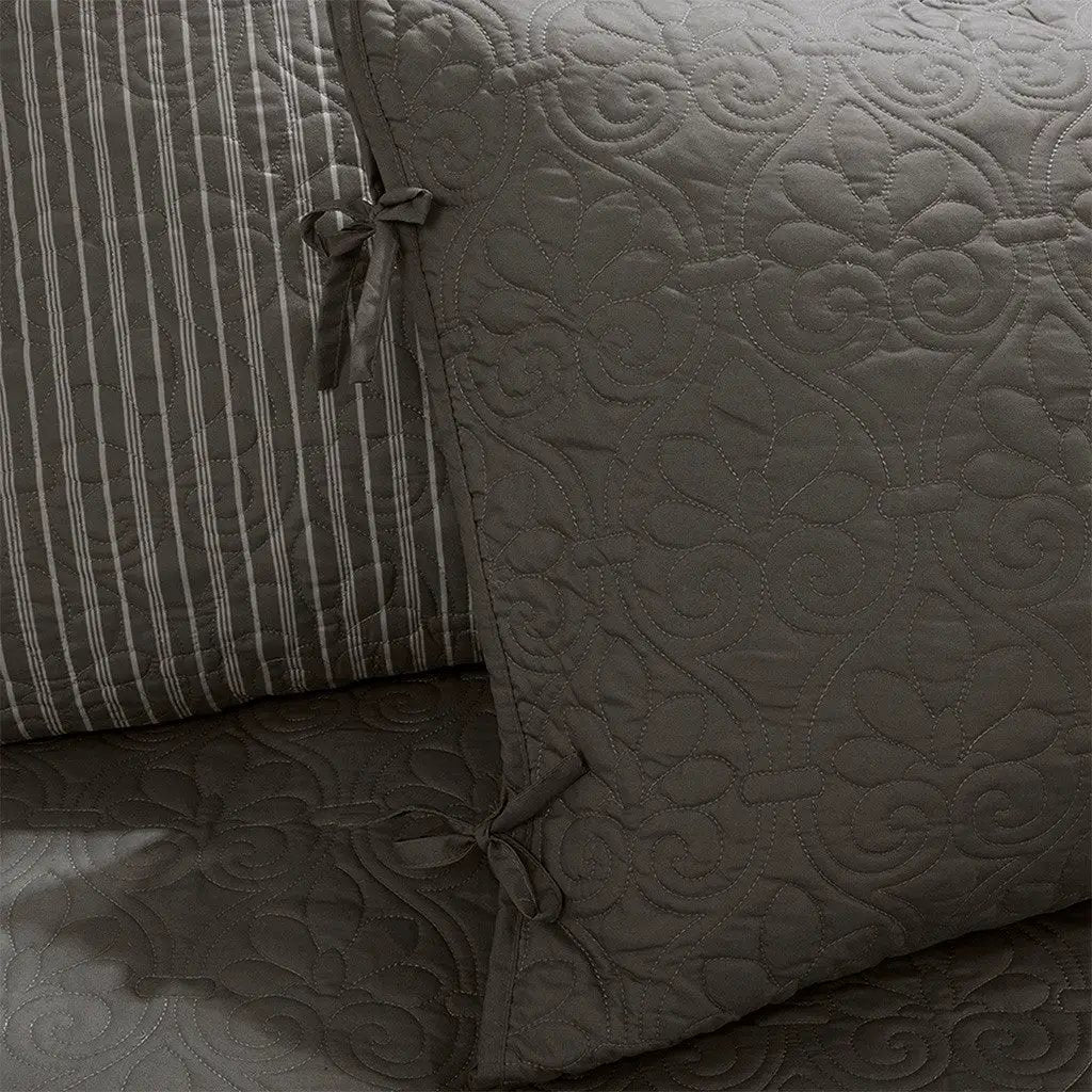 6 Piece Reversible Daybed Cover Set Dark by HouseOfZazla