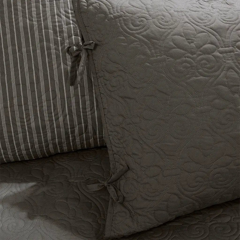 6 Piece Reversible Daybed Cover Set Dark by HouseOfZazla