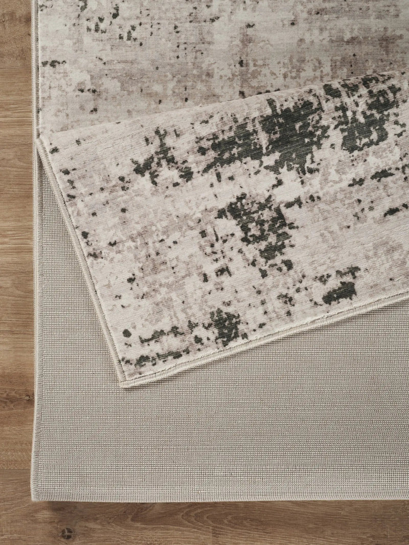 Jewel GC_STU3026 Area Rug by HouseOfZazla