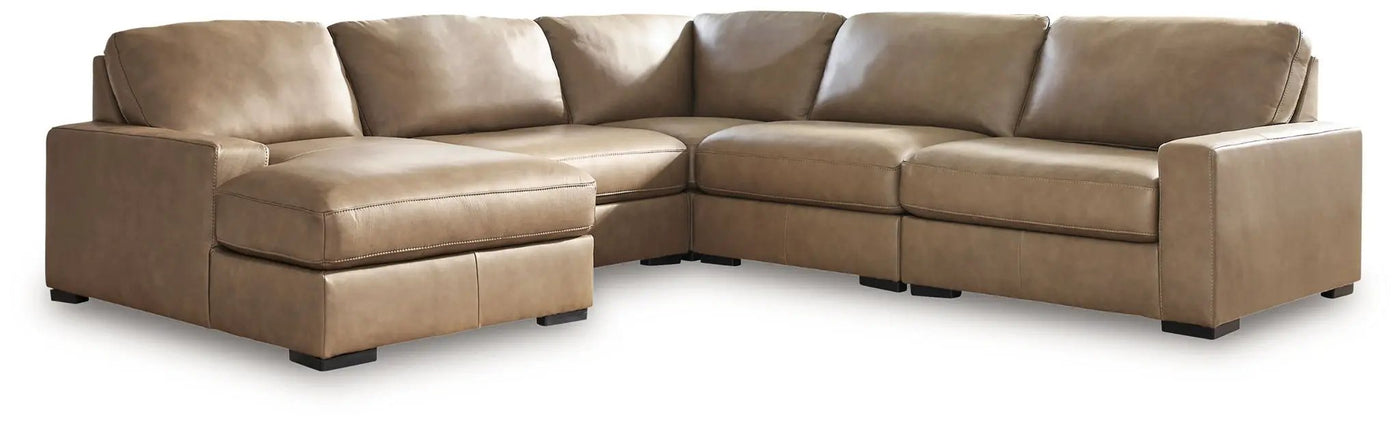 Veronella - Sectional by Unique Piece Furniture