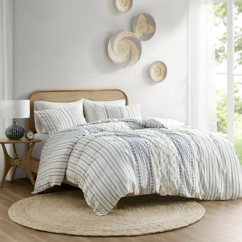 Full/Queen Cotton Printed Duvet Cover Set with Chenille by HouseOfZazla