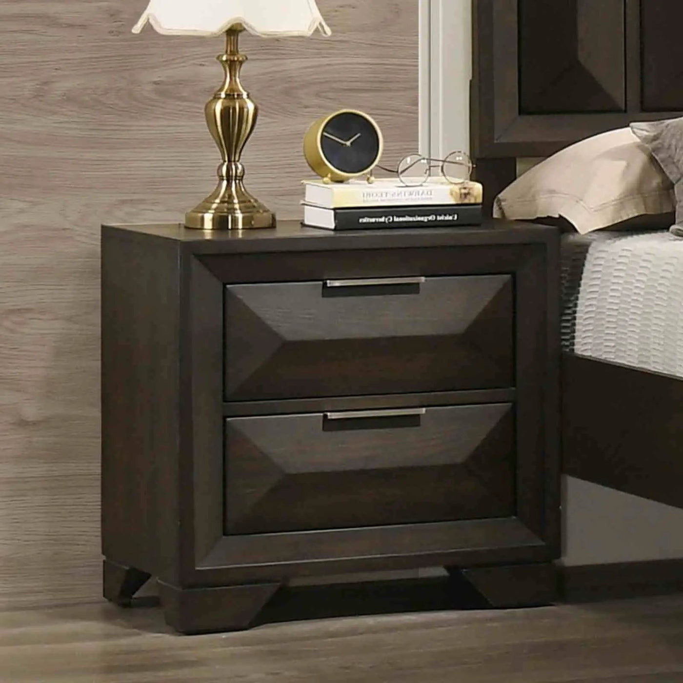 3 Piece Bedroom Set With Faceted Panels Bed And 2 Nightstands by Unique Piece Furniture