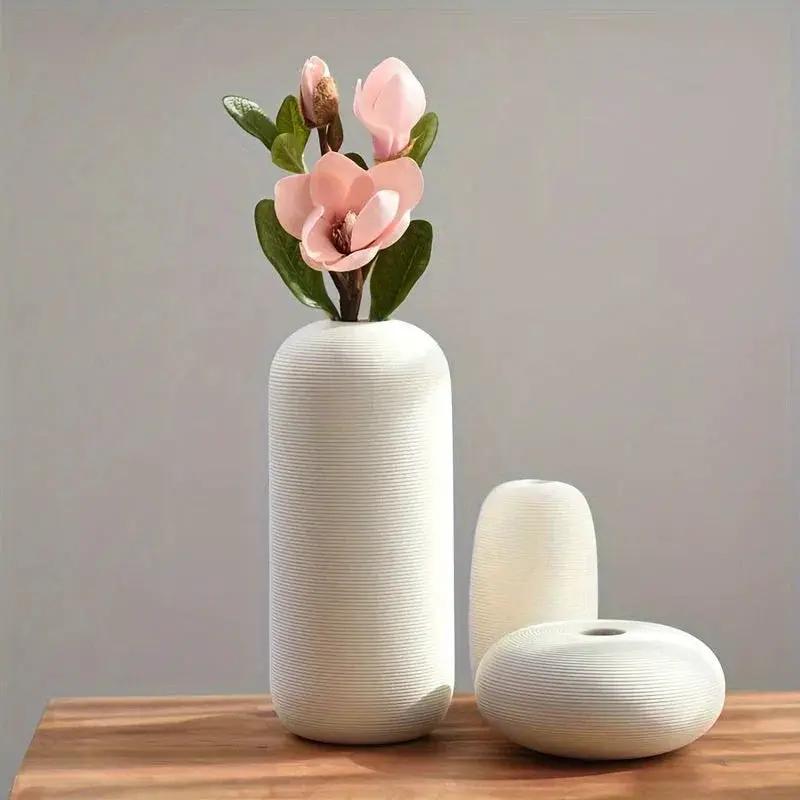 Ceramic Scandinavian Vase for Tabletop Flower Arrangement by House Of Avana