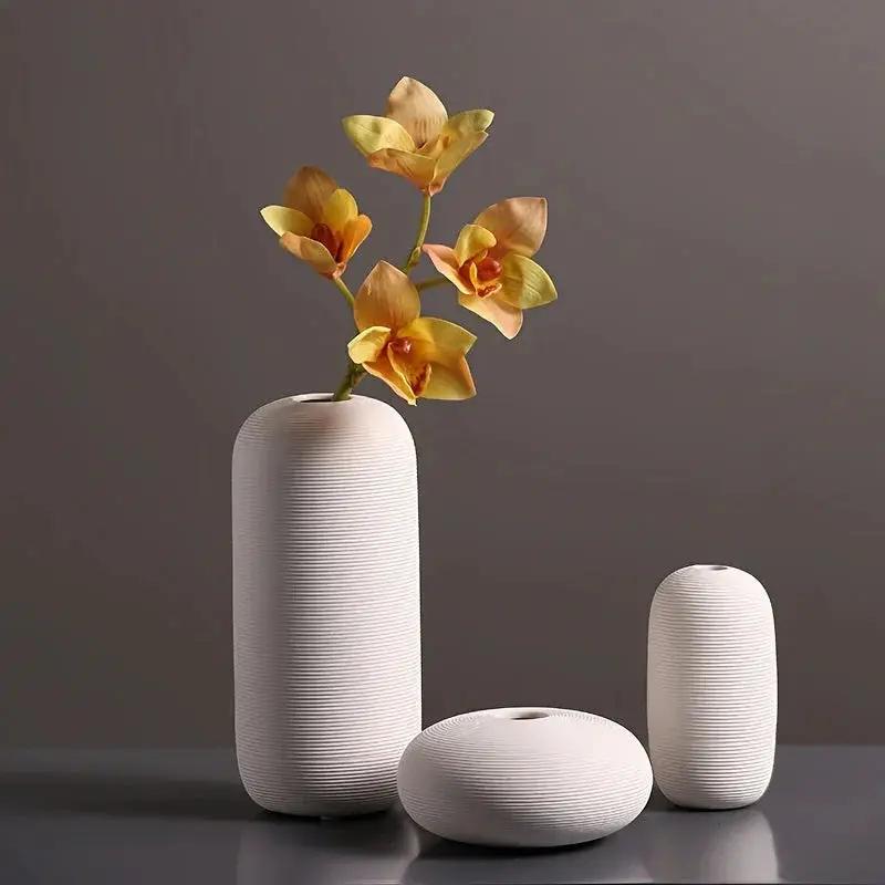 Ceramic Scandinavian Vase for Tabletop Flower Arrangement by House Of Avana