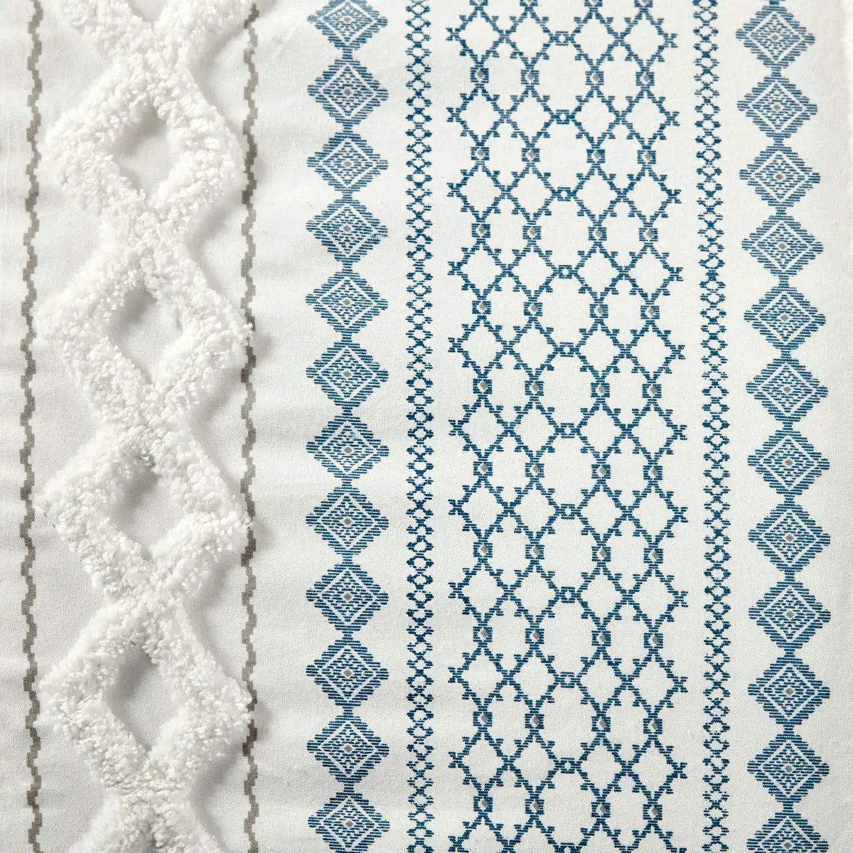 Full/Queen Cotton Printed Duvet Cover Set with Chenille by HouseOfZazla