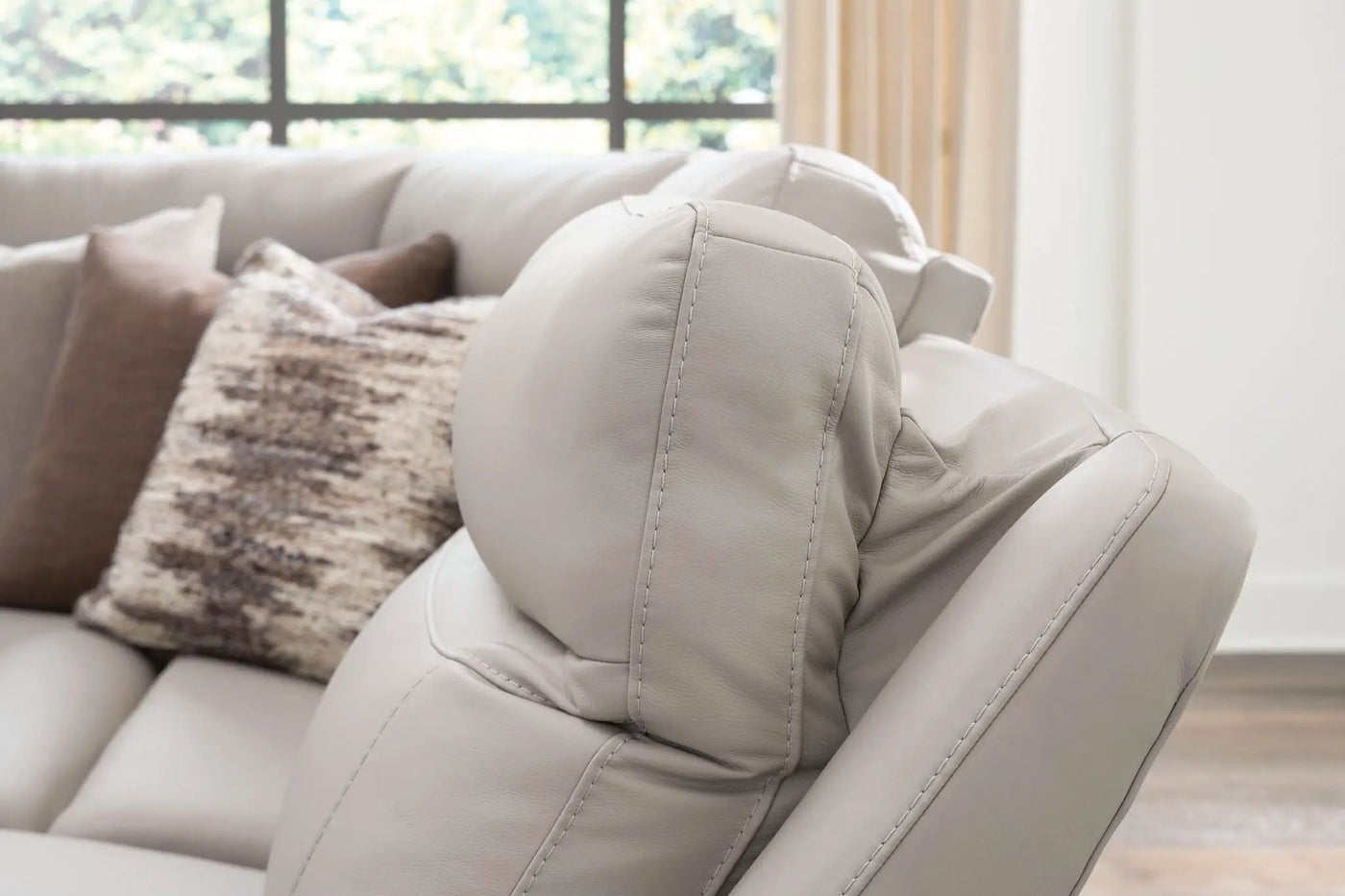Gravier - Reclining Sectional by Unique Piece Furniture
