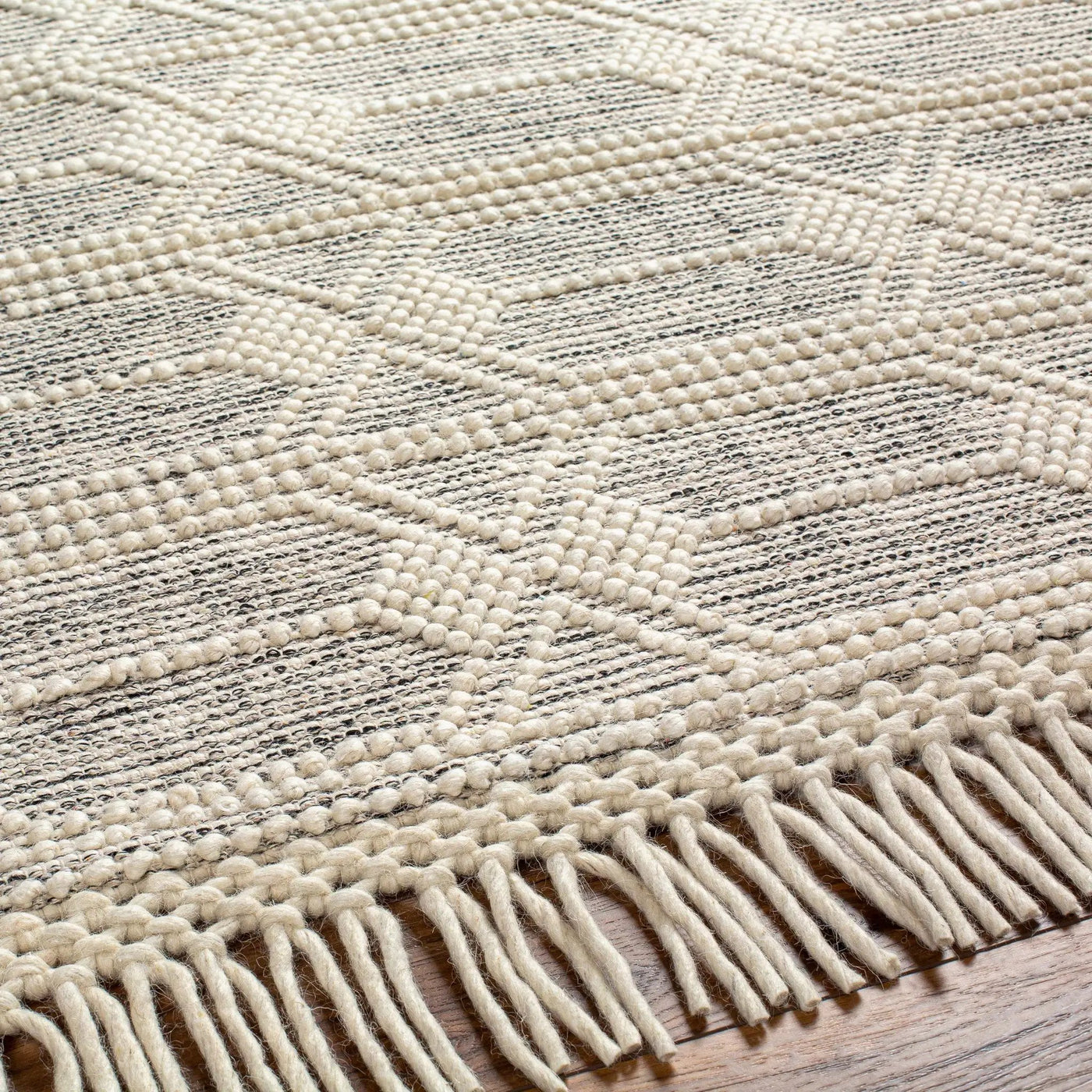 Chars Wool Rug with Tassels - Clearance by Boutique Rugs