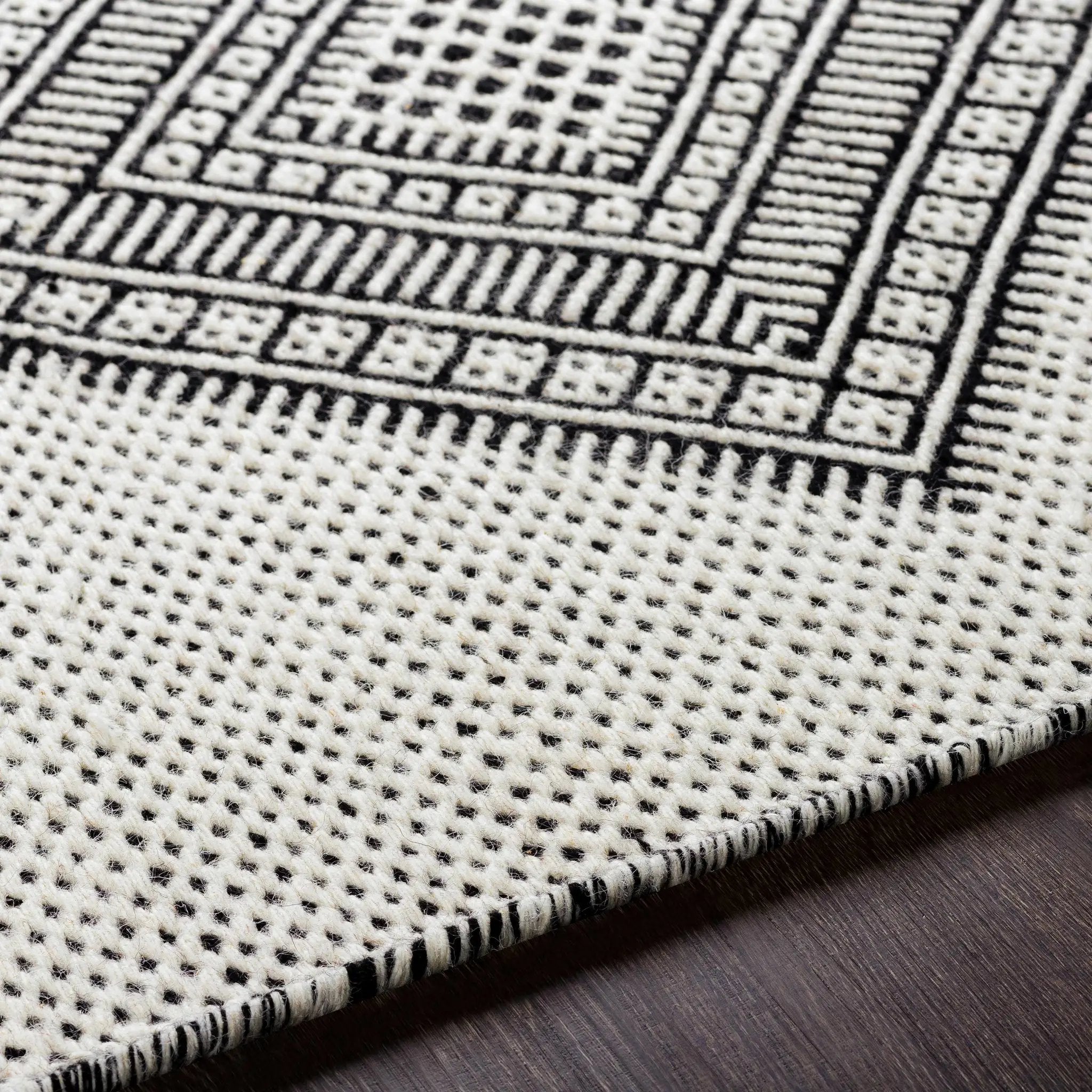 Claveria Area Carpet - Clearance by Boutique Rugs
