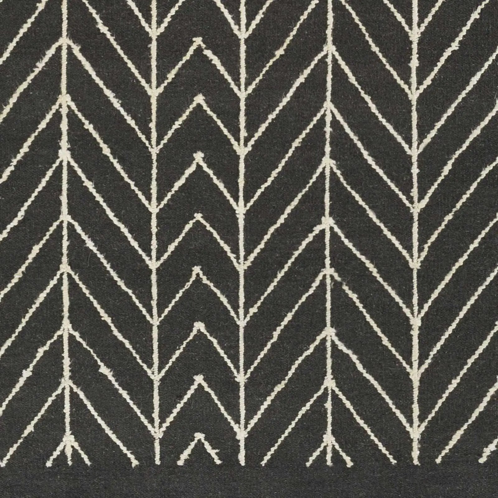 Clymer Wool Rug - Clearance by Boutique Rugs