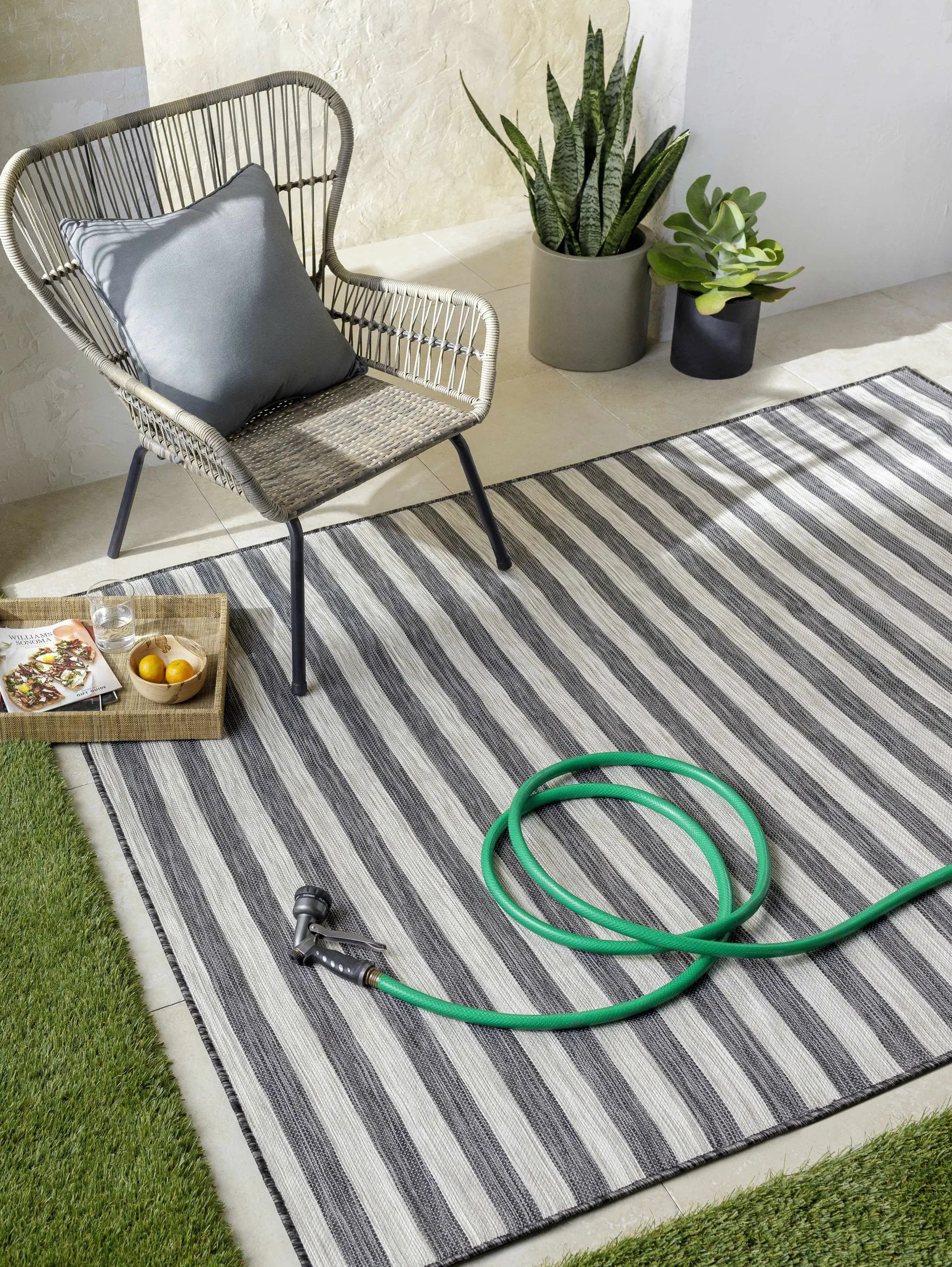 Bongaree Black&Gray Striped Flatweave Outdoor Carpet - Clearance by Boutique Rugs
