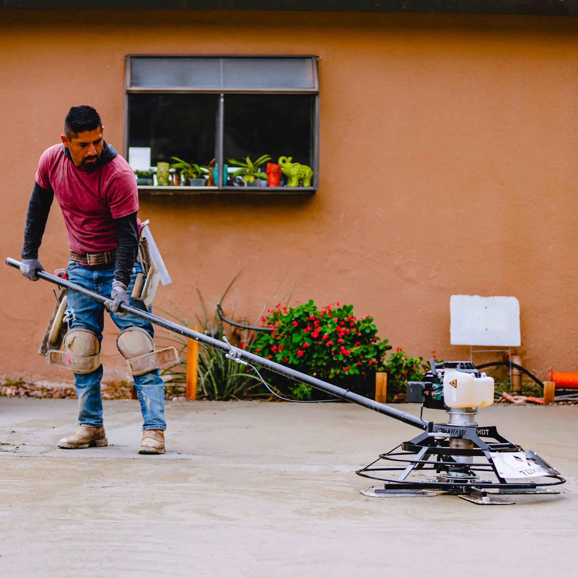 30" Portable Concrete Power Trowel with 18ft Bull Float Handle 37cc Engine by Tomahawk Power