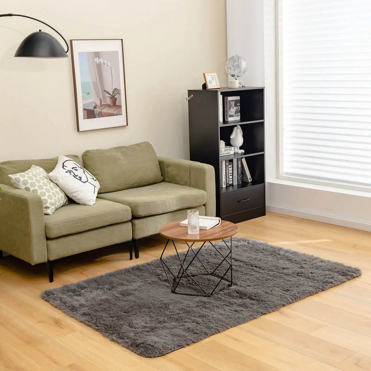 4x6 Feet Modern Soft Shag Rug with Non by DirectDeals