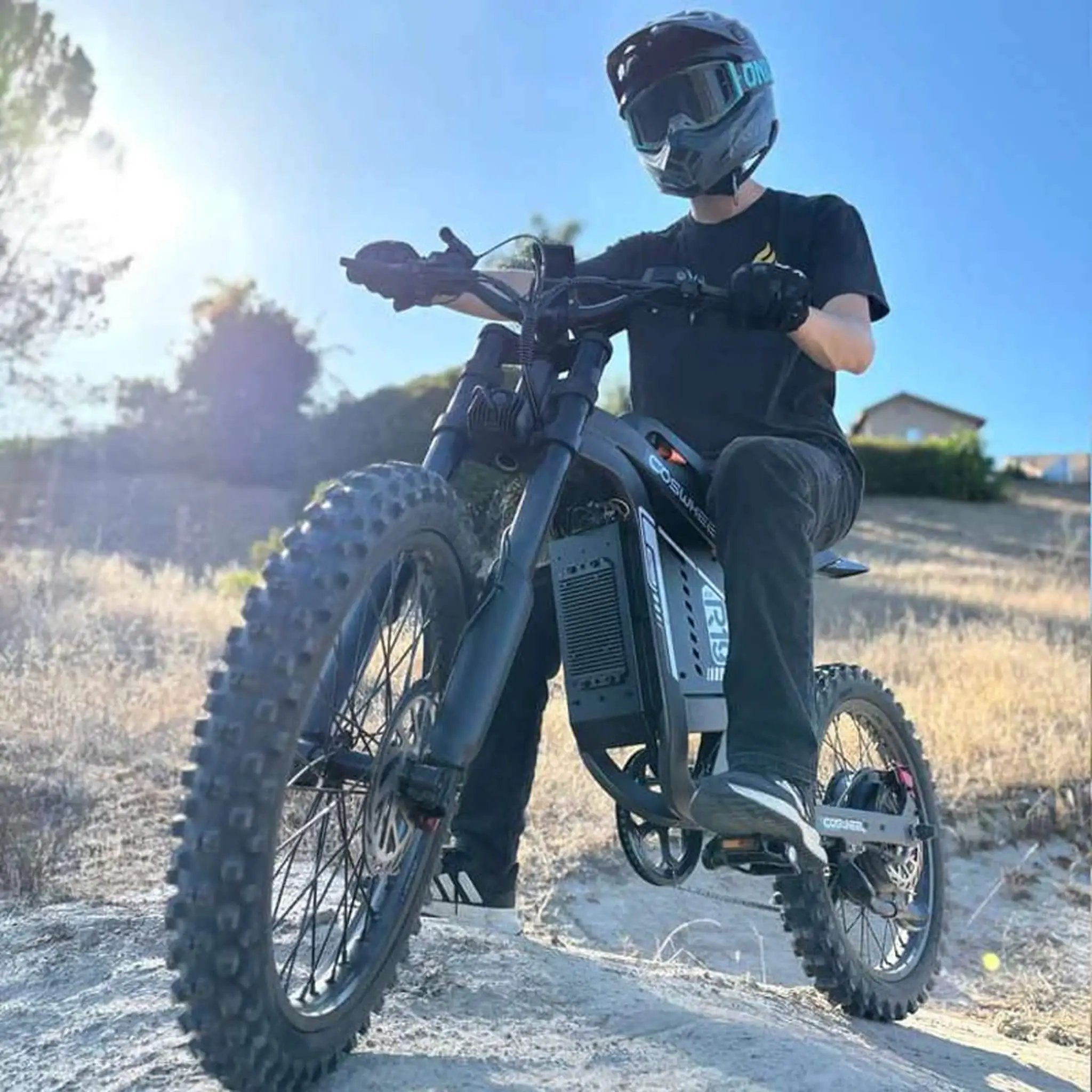 Coswheel R19 72V/40AH 6000W High-Performance Electric Dirt Bike (SAK53917) by SAKSBY WHOLESALE