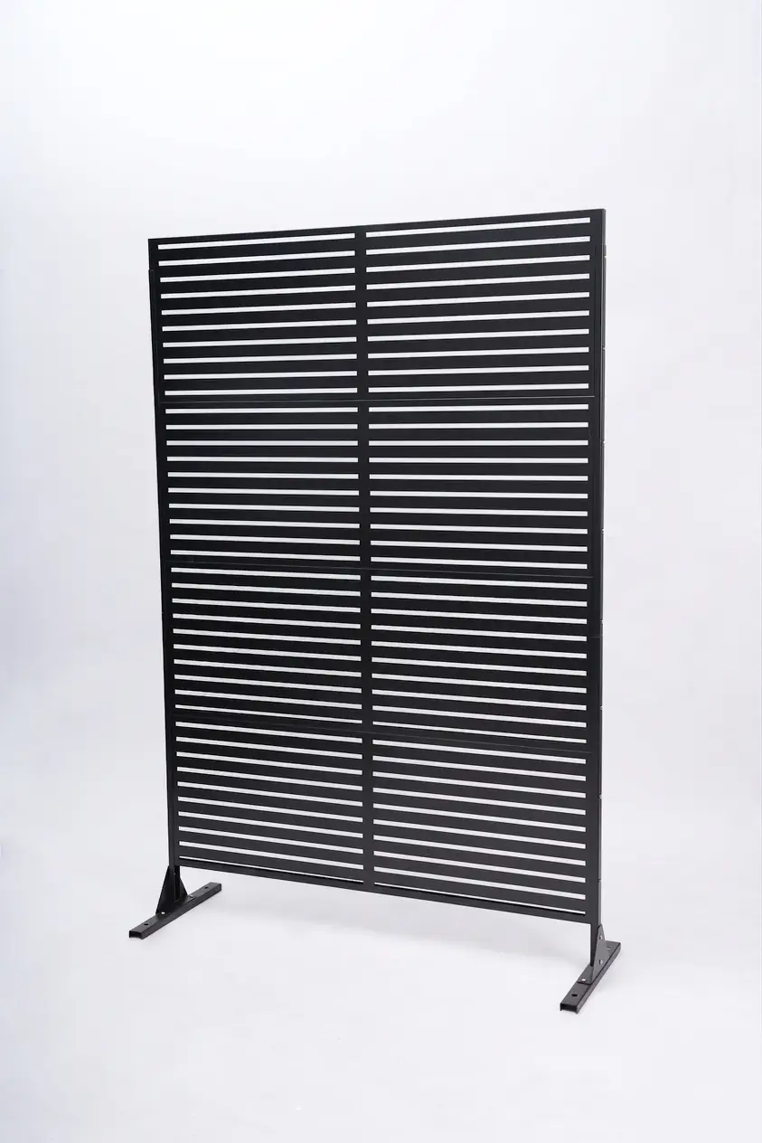 Sturdy Outdoor Privacy Screen by HouseOfZazla