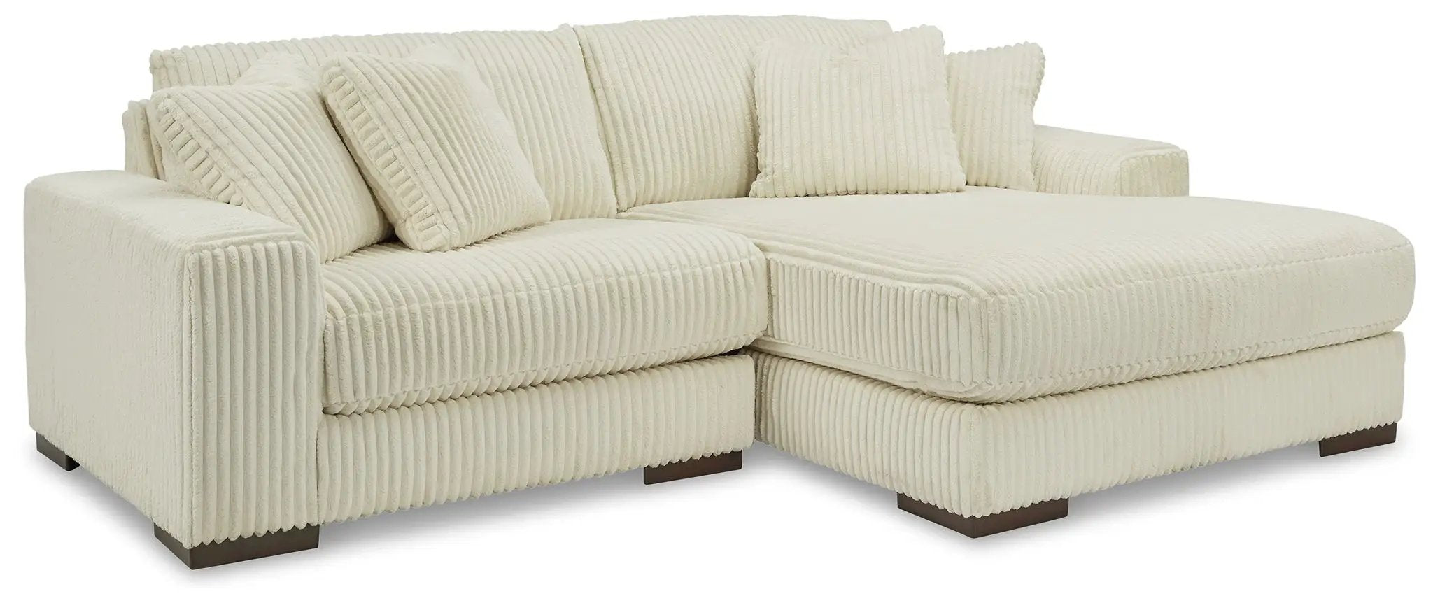 Lindyn - Sectional by Unique Piece Furniture