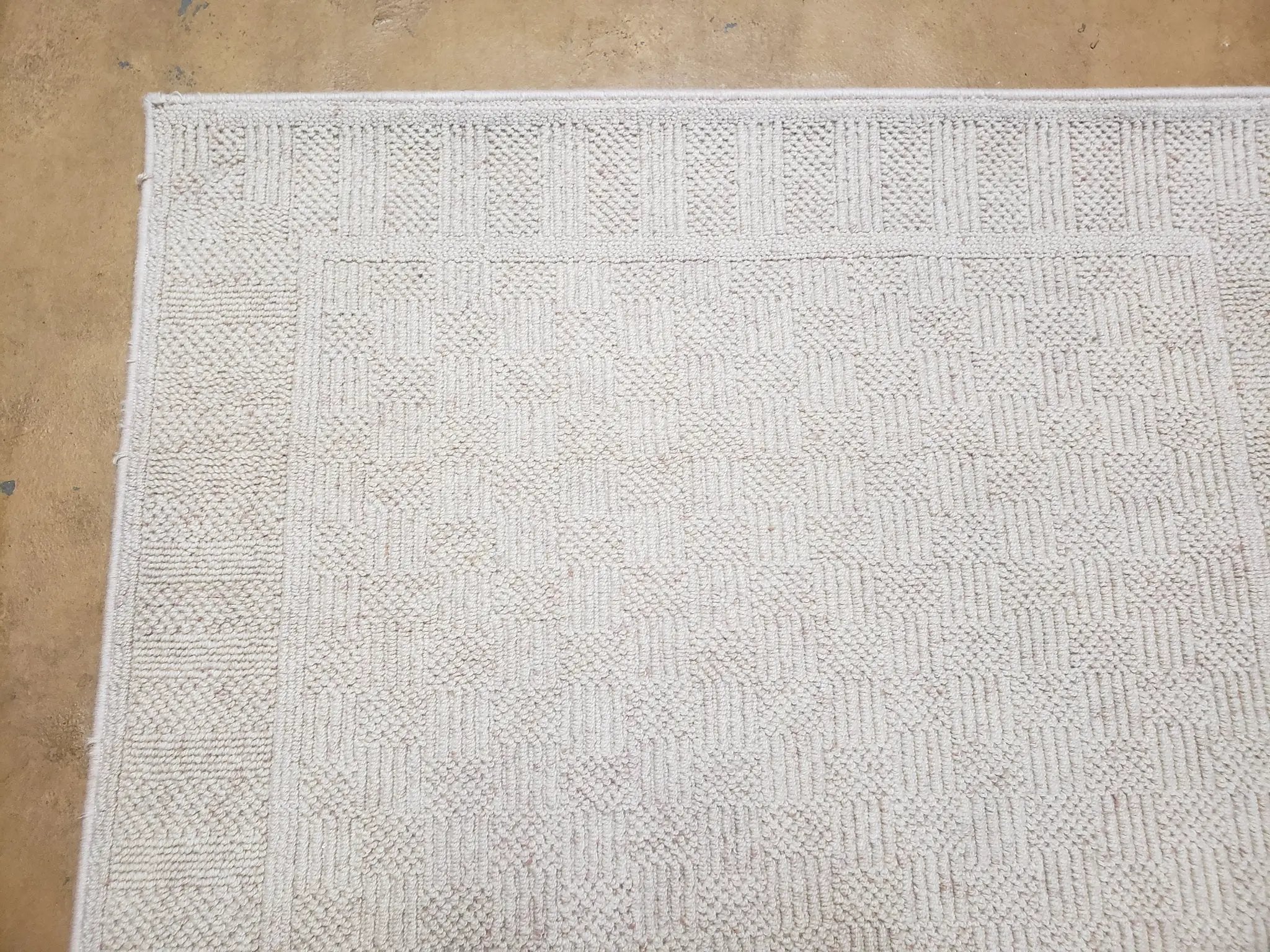 3x5 Karastan Rug Chaumiere Collection, Kara-Loc, Design #291/9866, Creme Color, Textured Squares II Patern, 3'6" x 5' 3" Carpet by Jewel Rugs