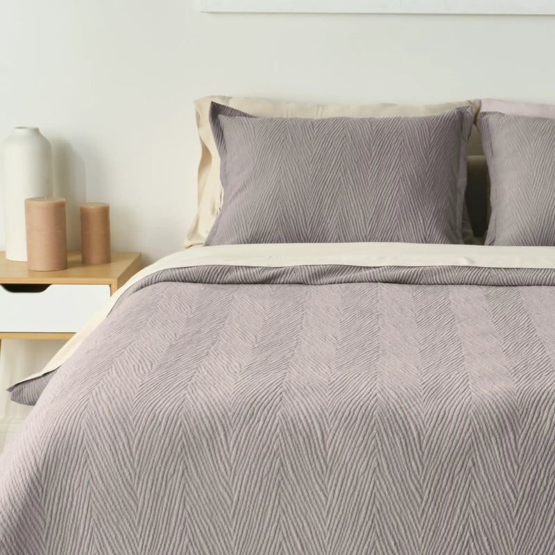 BedGear Performance Duvet Set, Queen - Taupe/Arrowhead by HouseOfZazla
