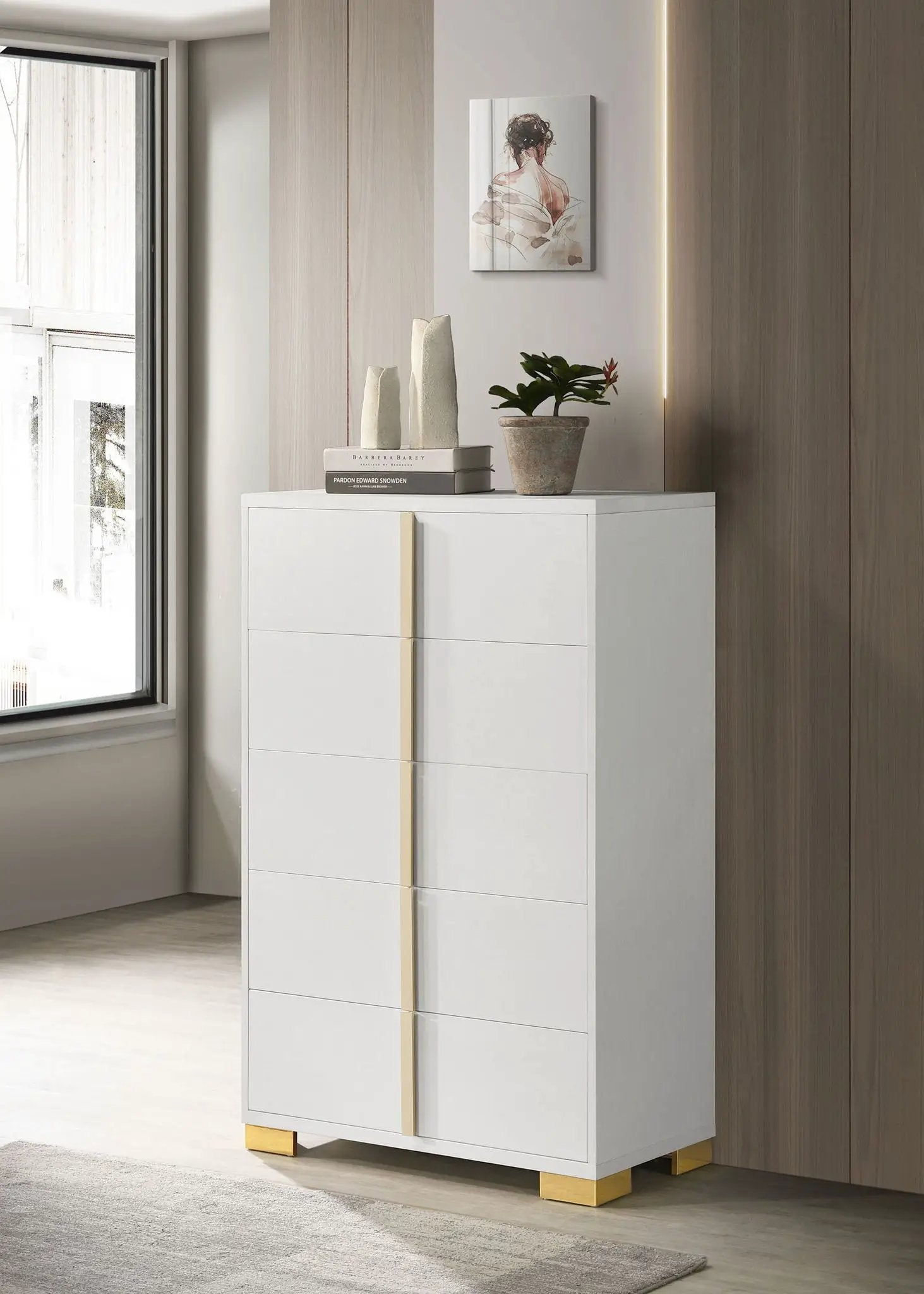 Marceline 5-drawer Bedroom Chest White by Unique Piece Furniture
