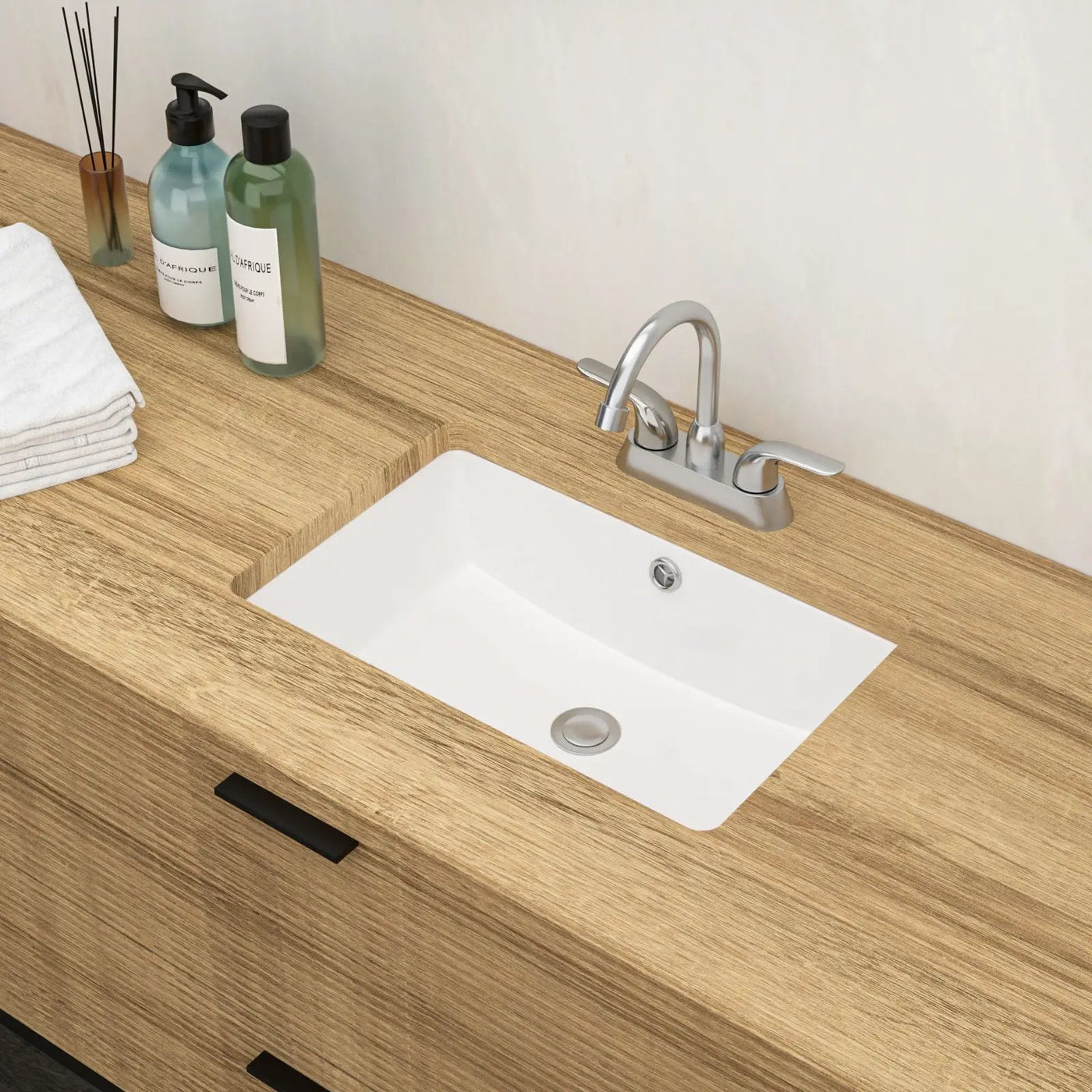 Modern Ceramic Rectangular Undermount Bathroom Sink With Overflow by HouseOfZazla