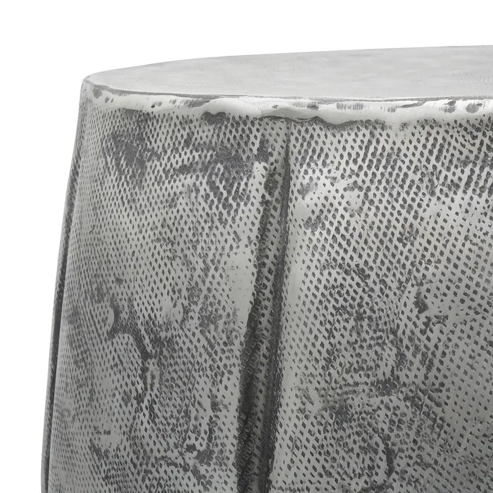 Vanora Accent Table - Silver by HouseOfZazla